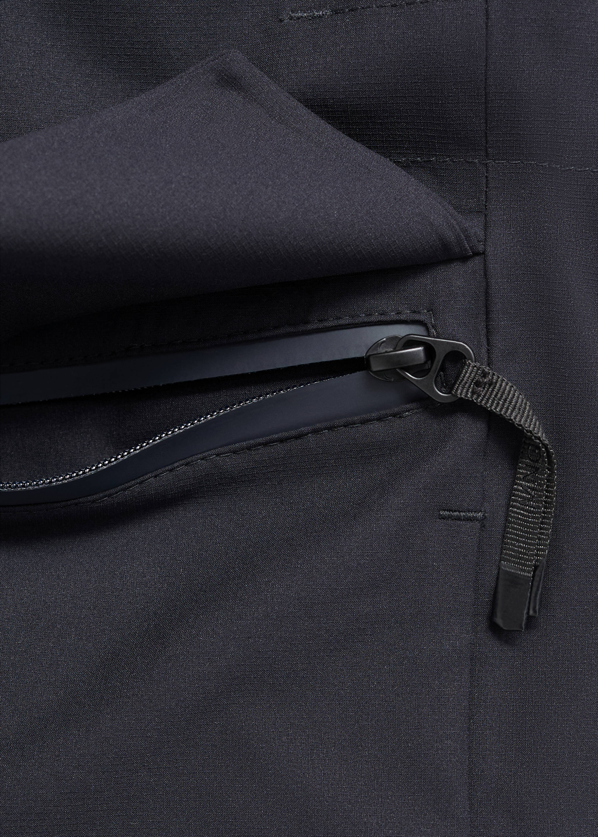 Waterproof jacket with Thermolite® padding - Details of the article 8