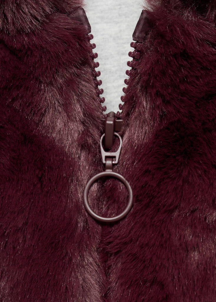 Hooded fur-effect coat — Wine