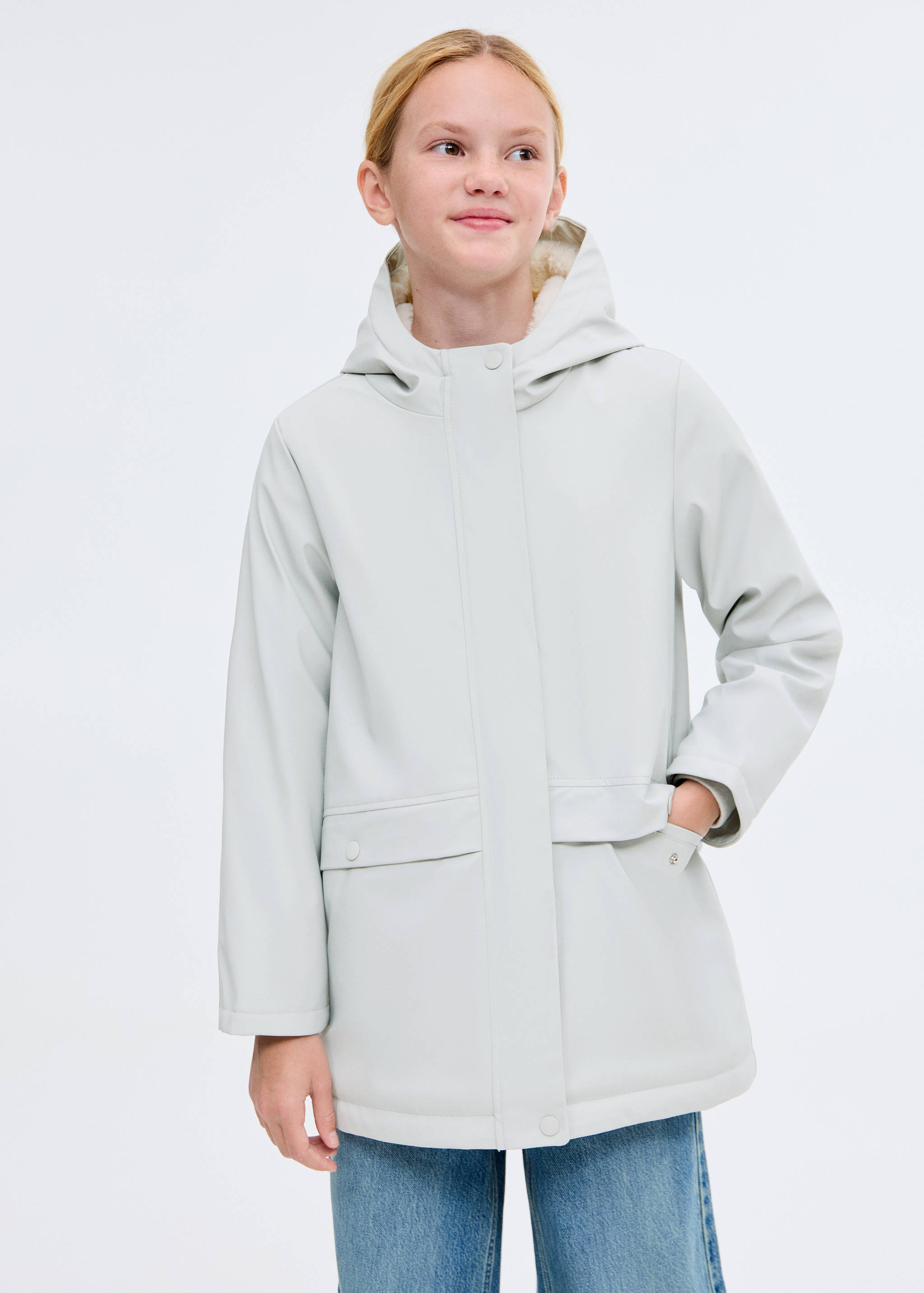 Hooded water-repellent coat - Medium plane