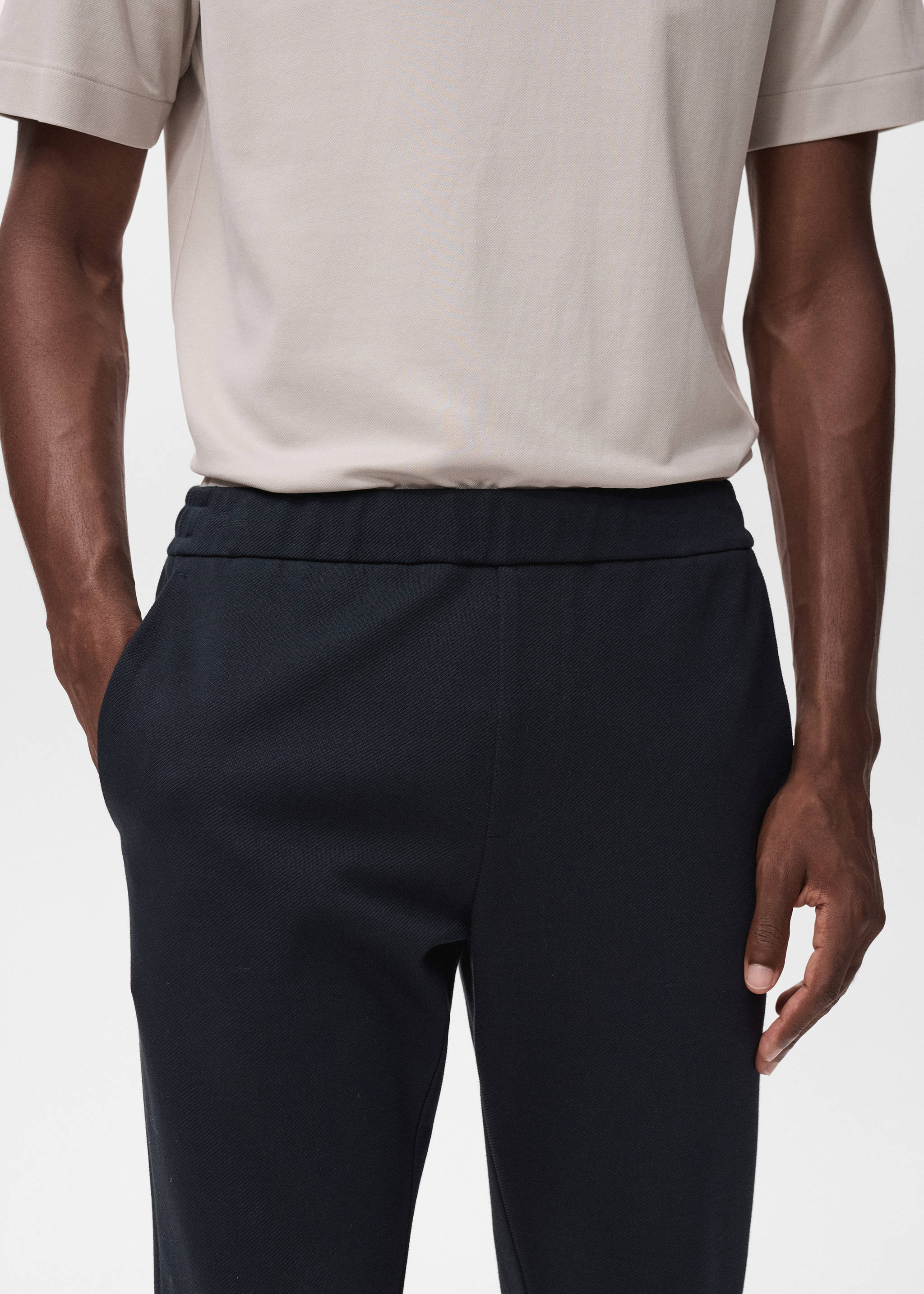 Technical structured joggers - Details of the article 1