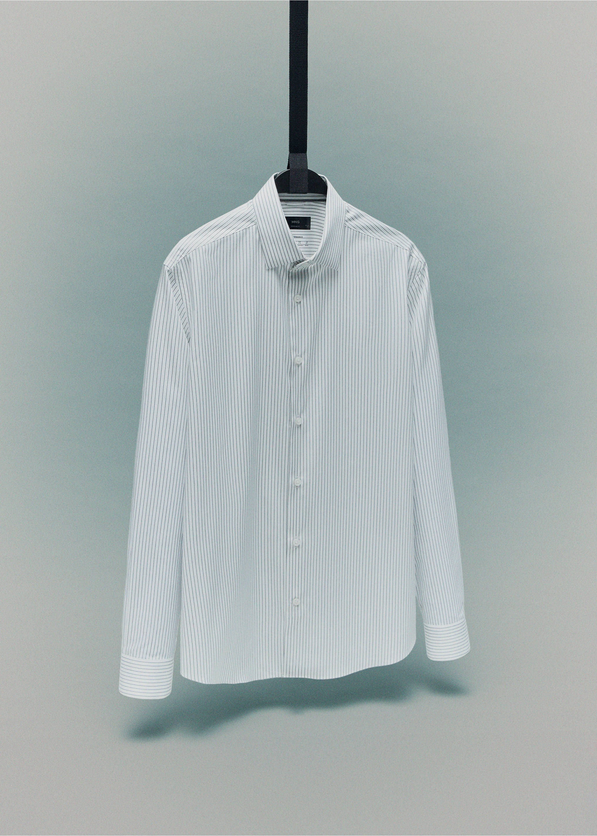 Chemise regular-fit coton rayures non iron - Détail de l'article 9, Kaki. Ref: 17025982-00.