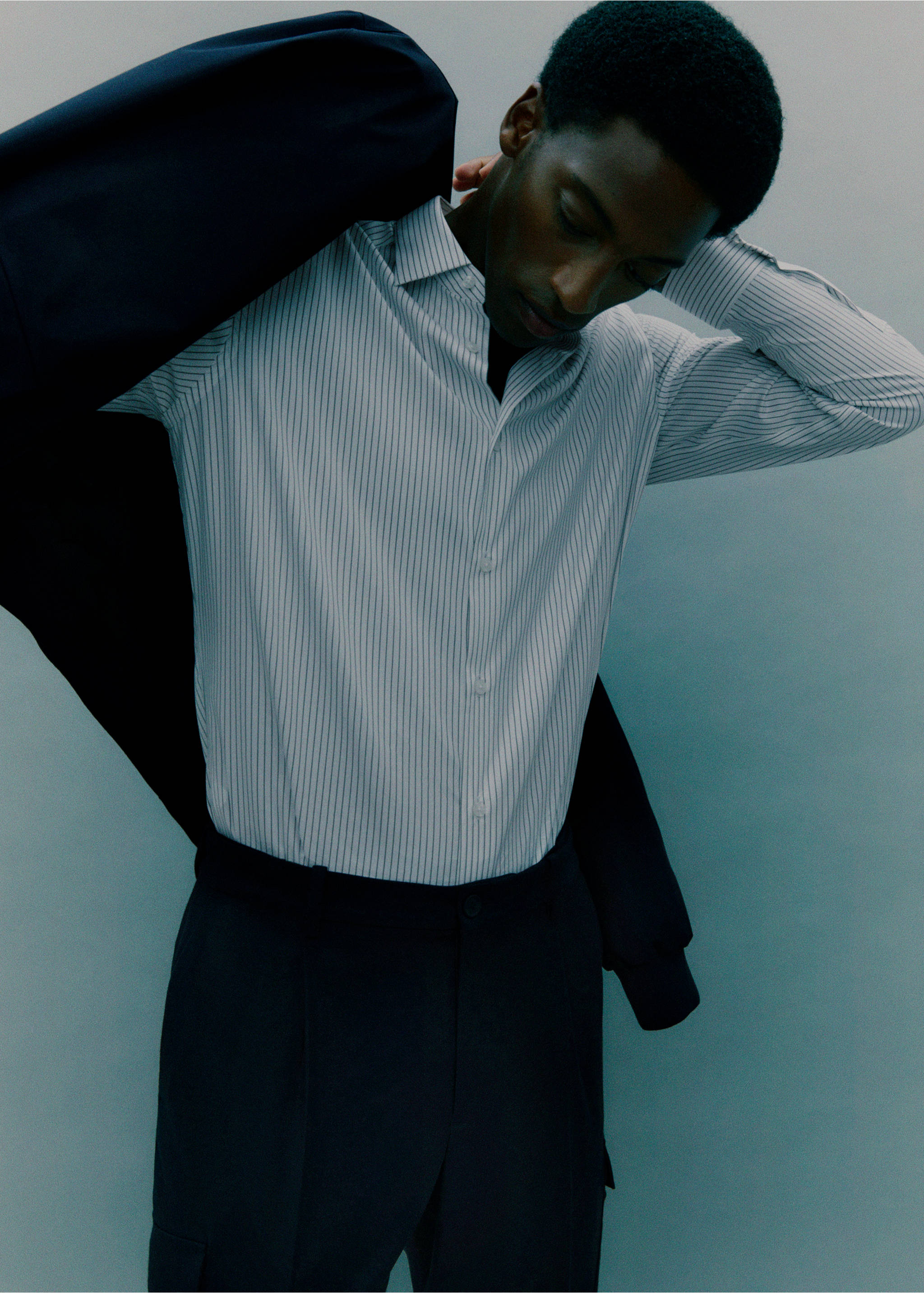 Chemise regular-fit coton rayures non iron - Détail de l'article 5, Kaki. Ref: 17025982-00.