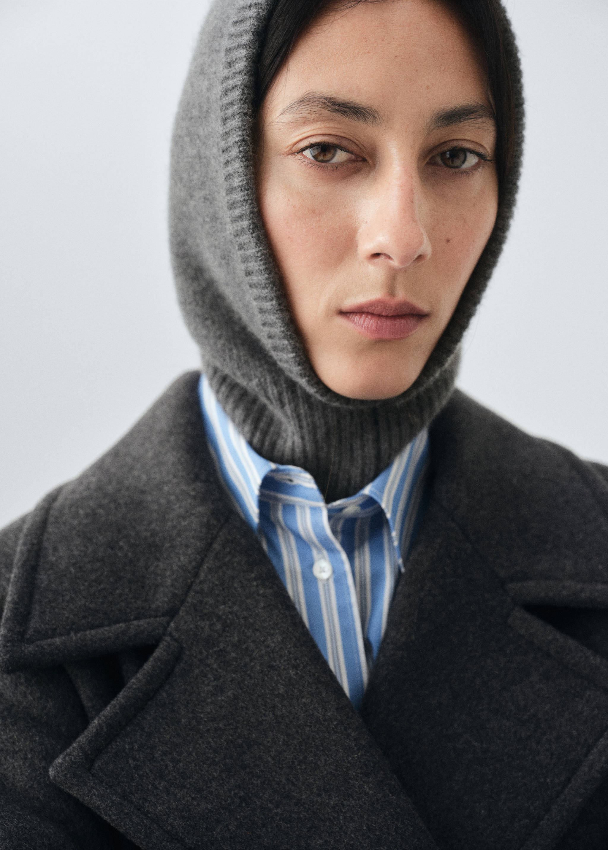 Cagoule mélange laine cachemire - Plan général