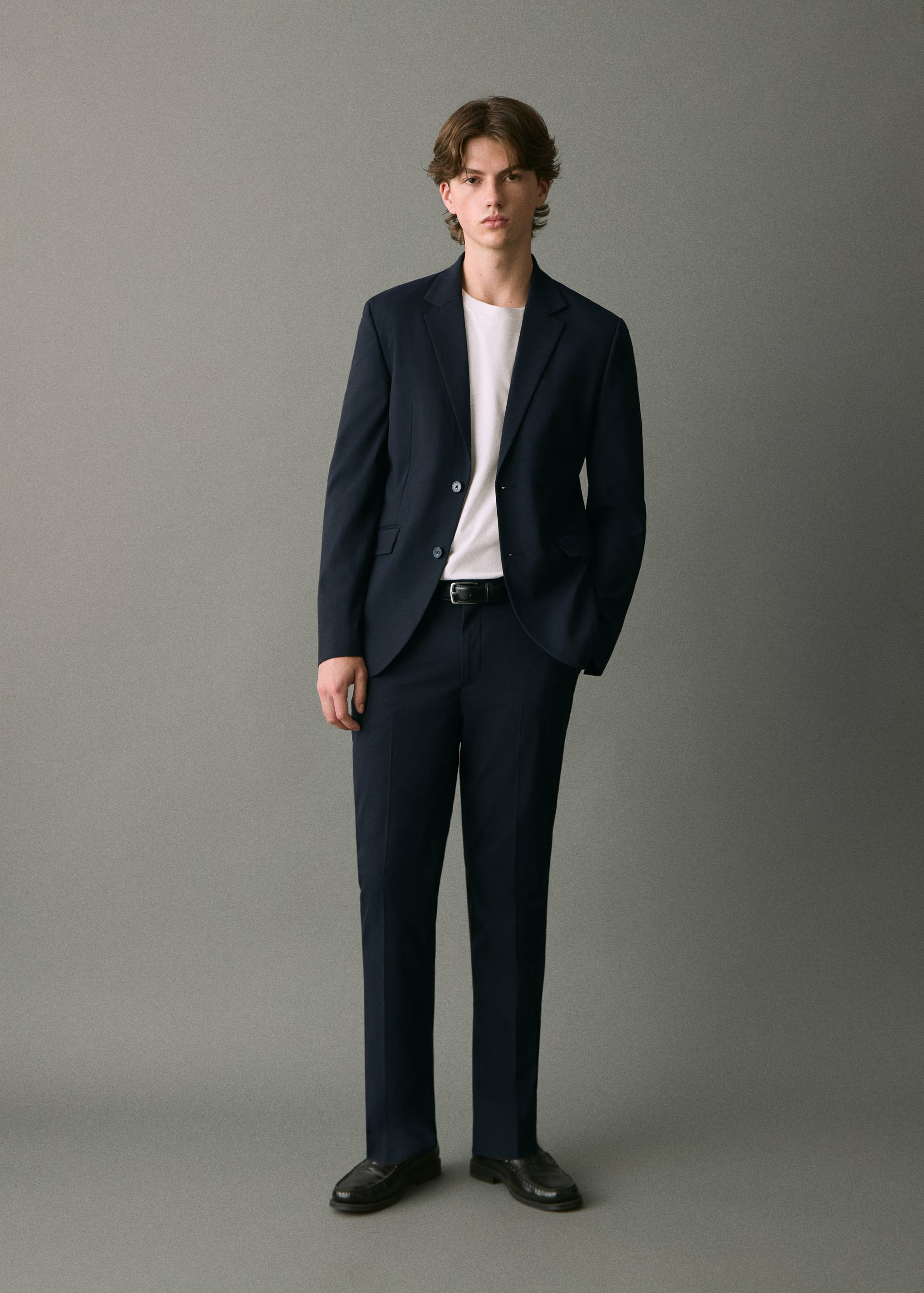 Straight suit trousers - General plane