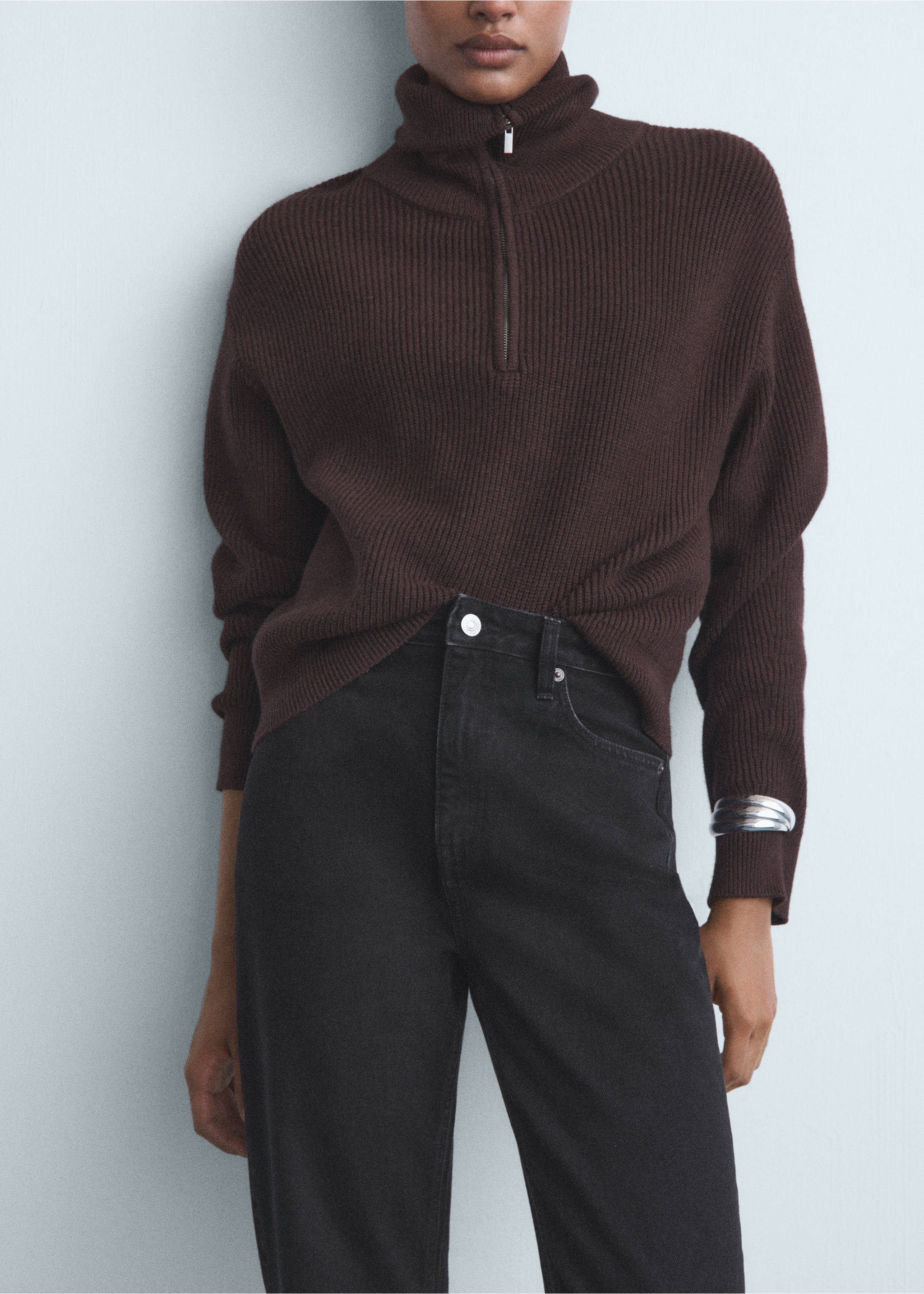 Jean Mom2000 mom taille haute - Détail de l'article 1, Black denim. Ref: 17026355-00.