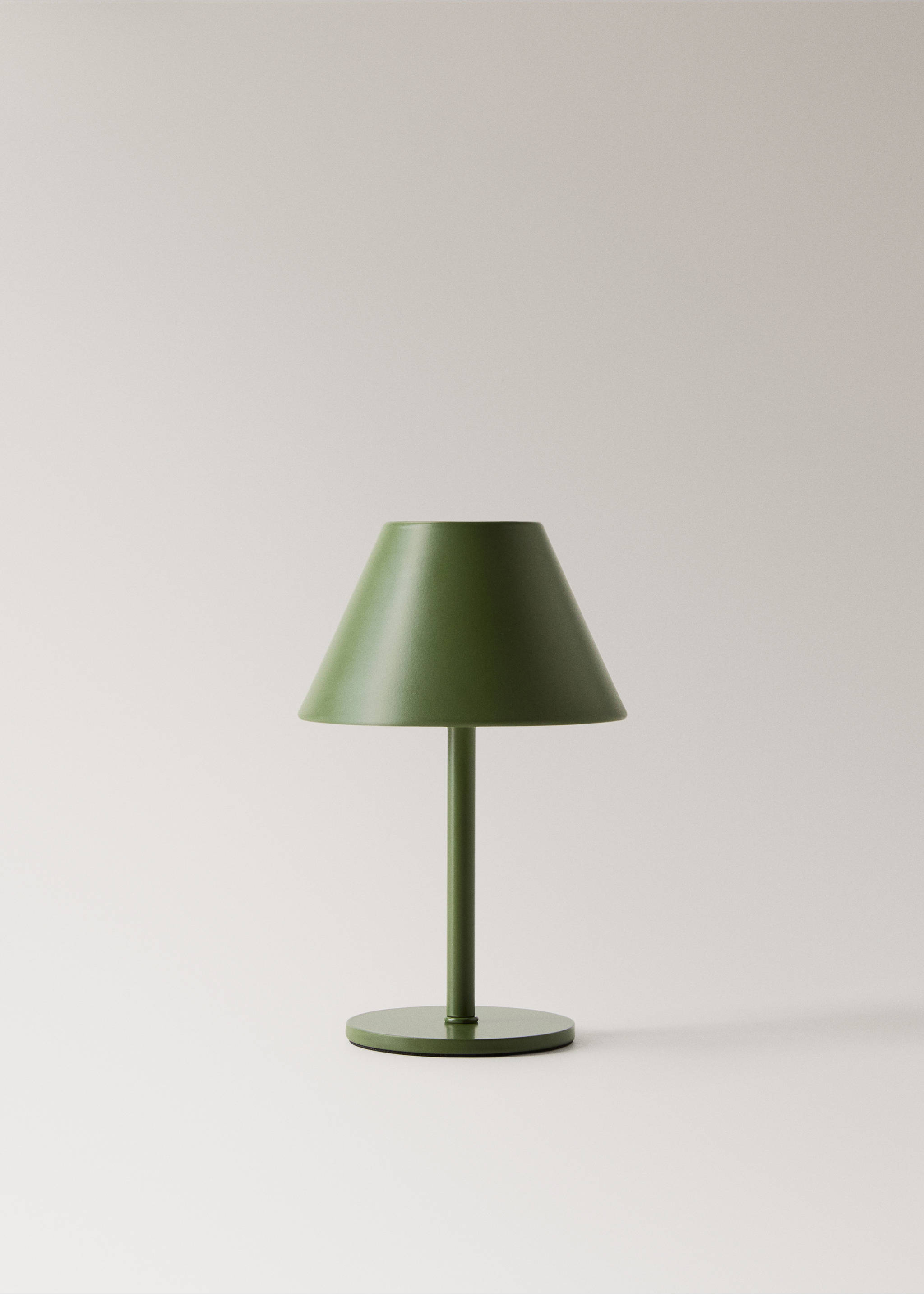 Metal table lamp - Article without model, Green. Ref: 17026727-00.