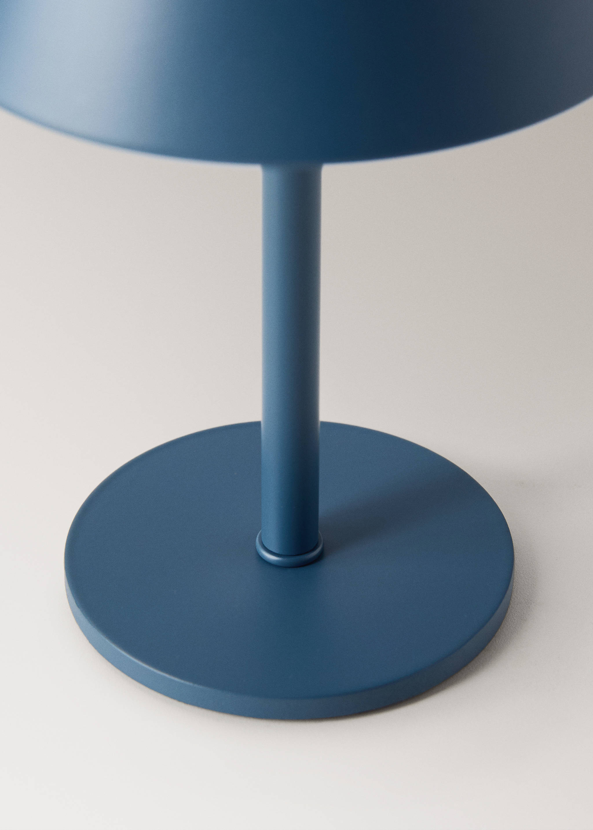 Lampe de table en métal - Détail de l'article 2