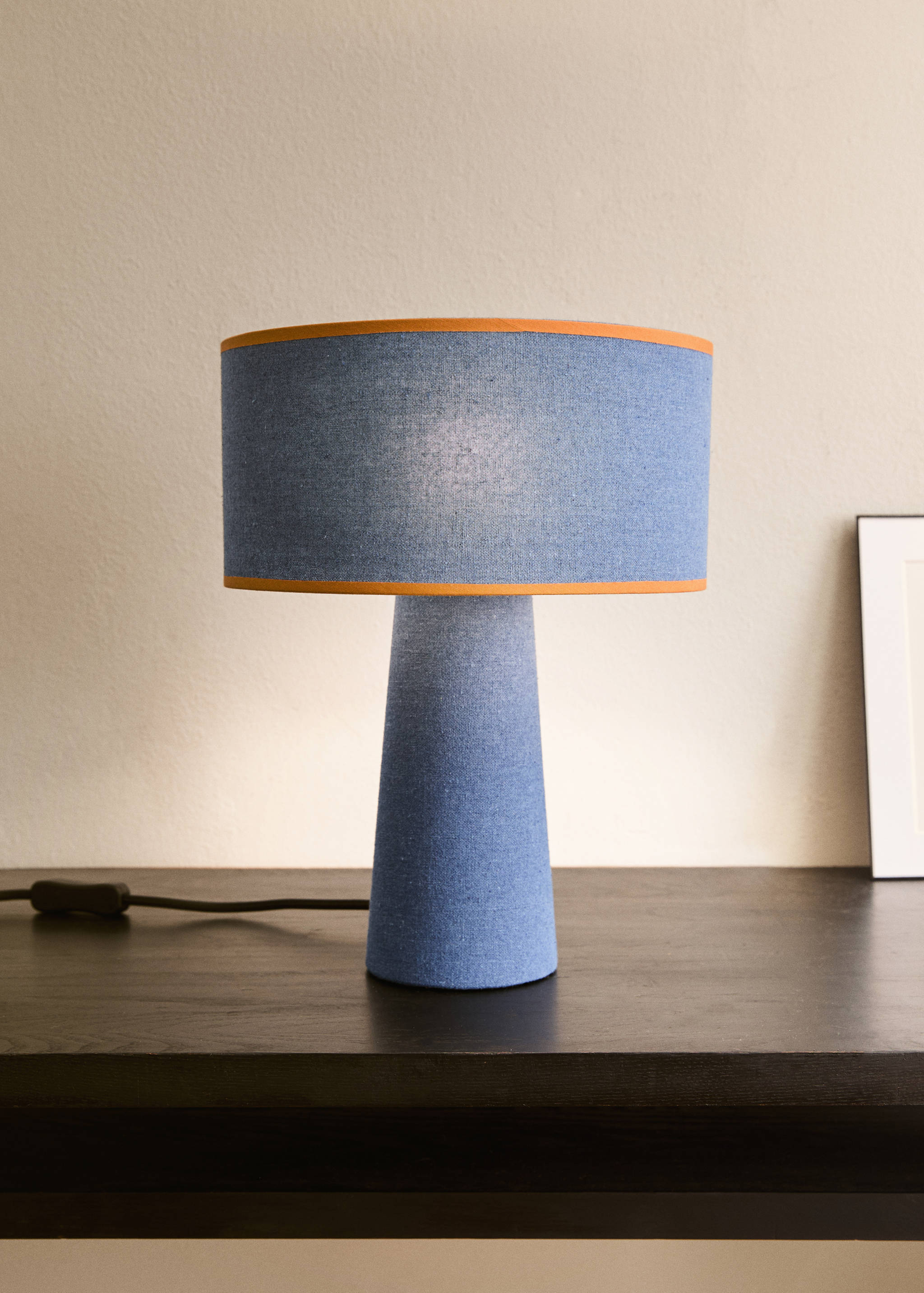 Medium woven table lamp - General plane