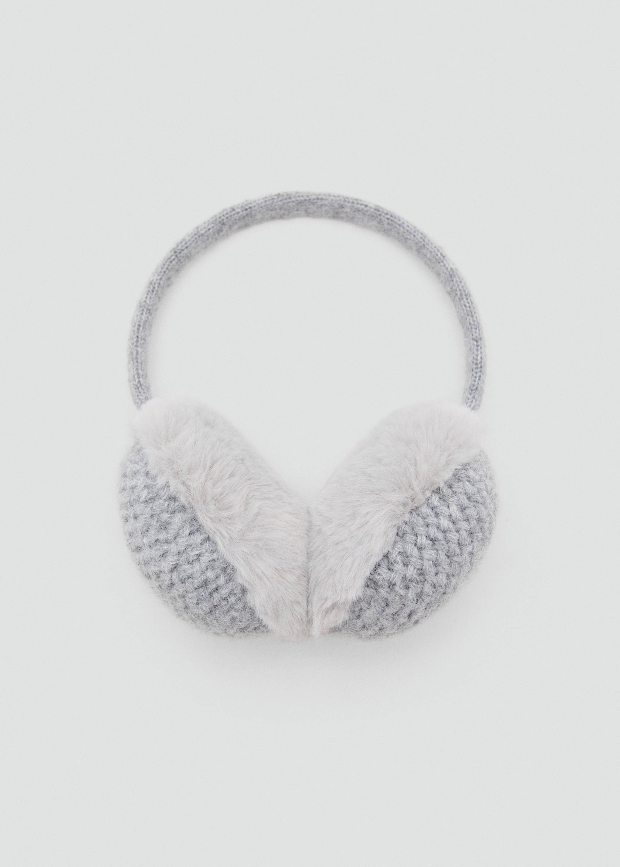 Fur-effect earmuffs - Article without model