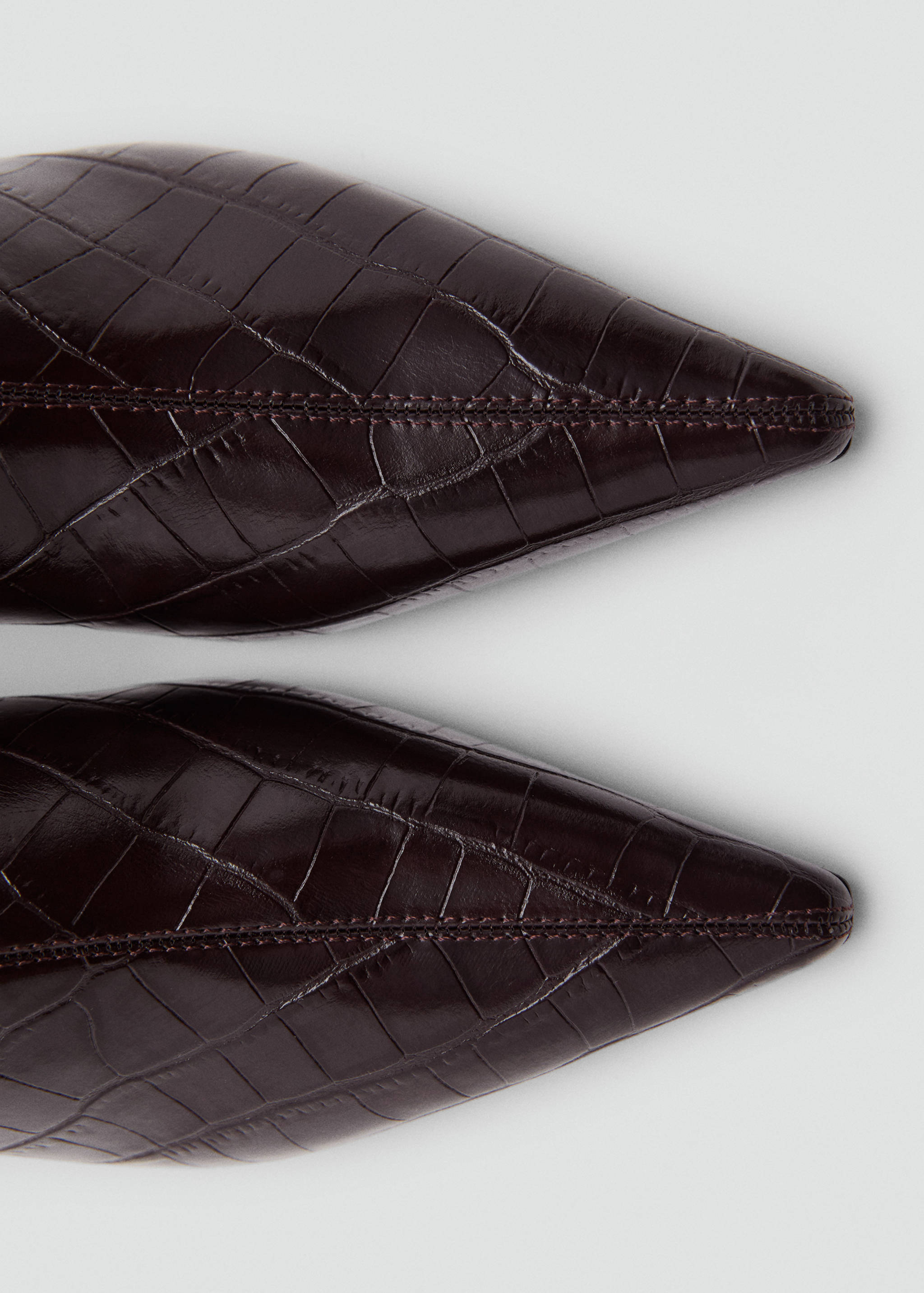 Bottines bout effet cuir croco - Détail de l'article 2