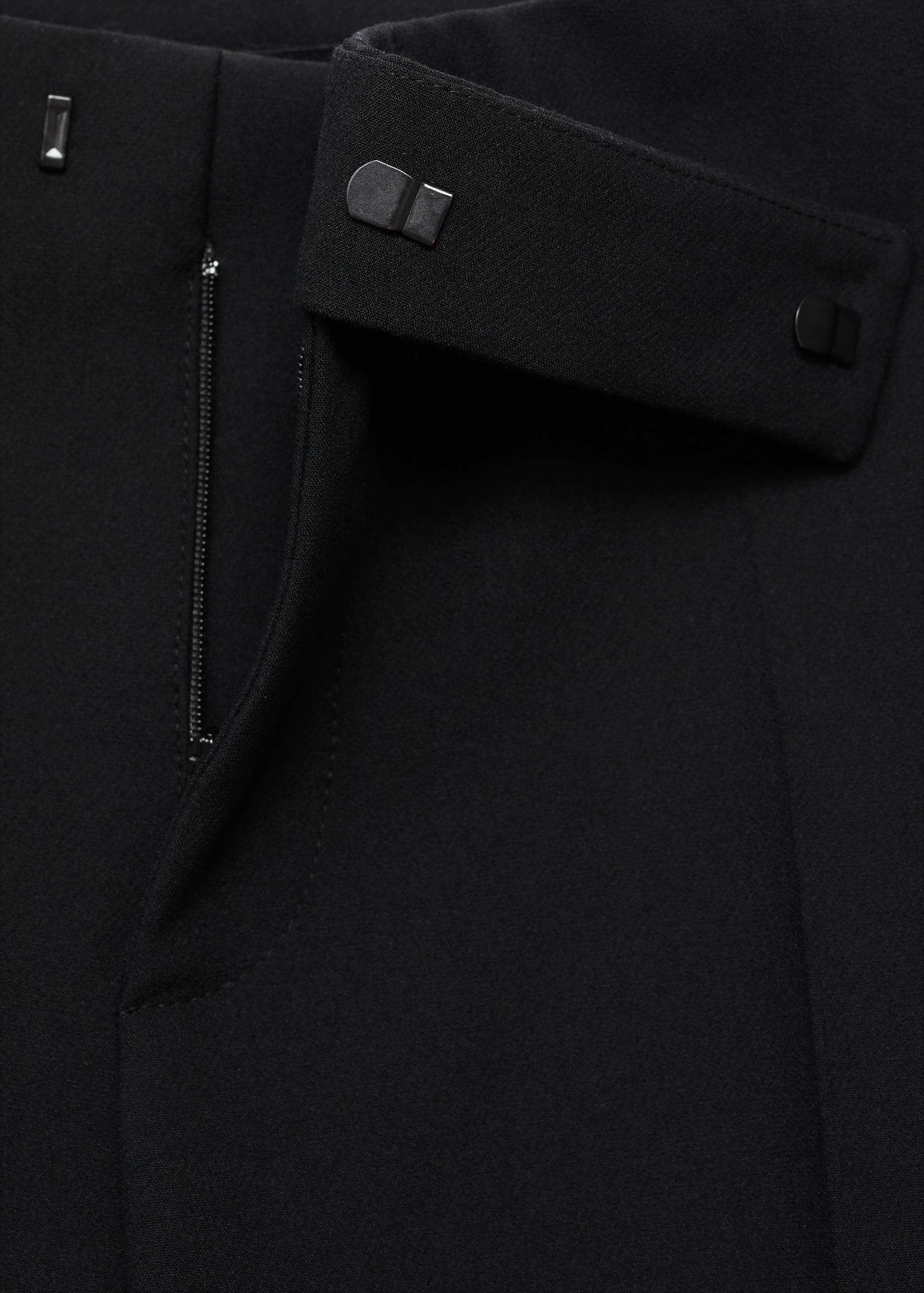 Mid-rise flare pants - Details of the article 0