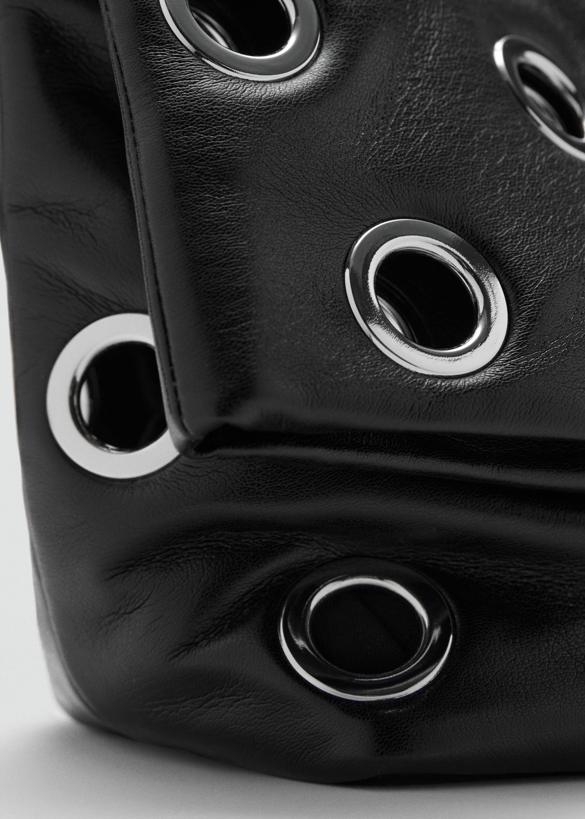 Crossbody bag with eyelets - Details of the article 1