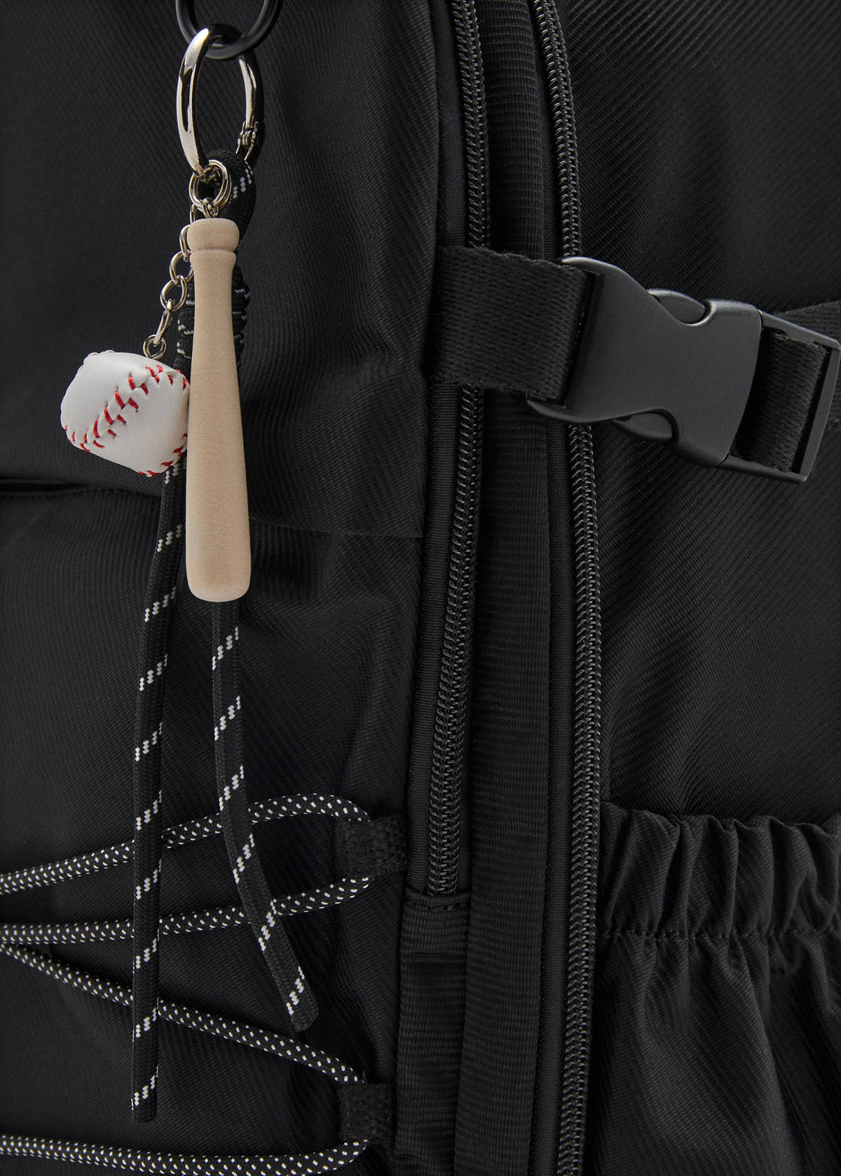 Travel rucksack — Black