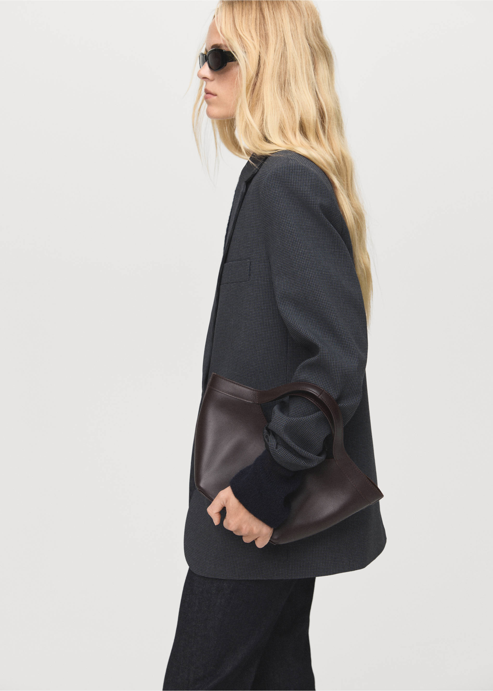 Blazer droit avec poches à rabat - Détail de l'article 2, Gris. Ref: 17026744-00.