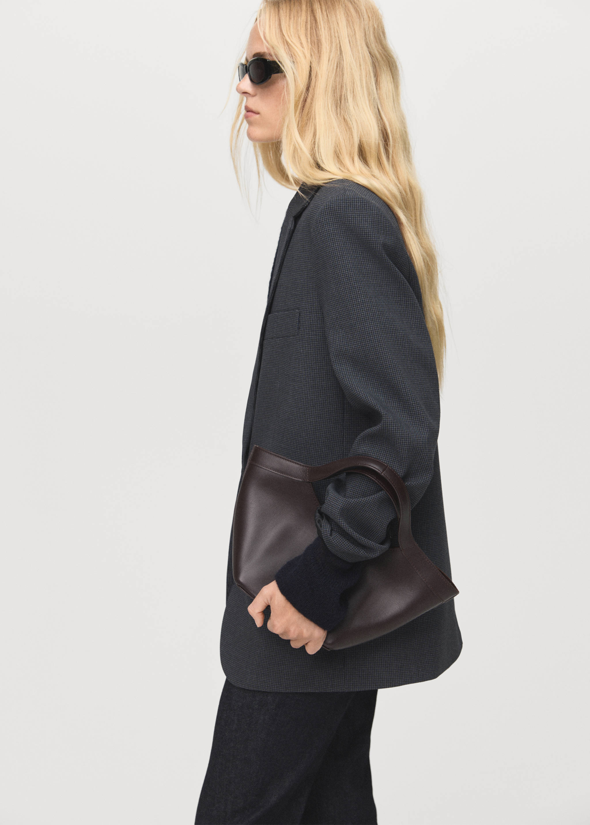 Straight jacket with flap pockets - Details of the article 2