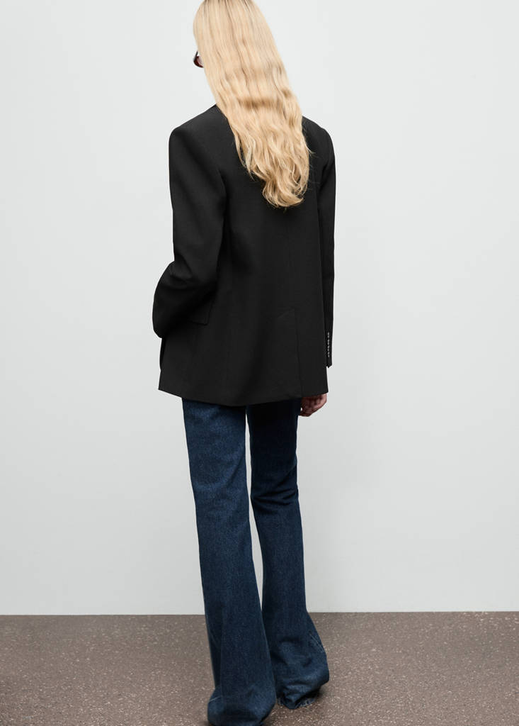 Straight jacket with flap pockets — Black