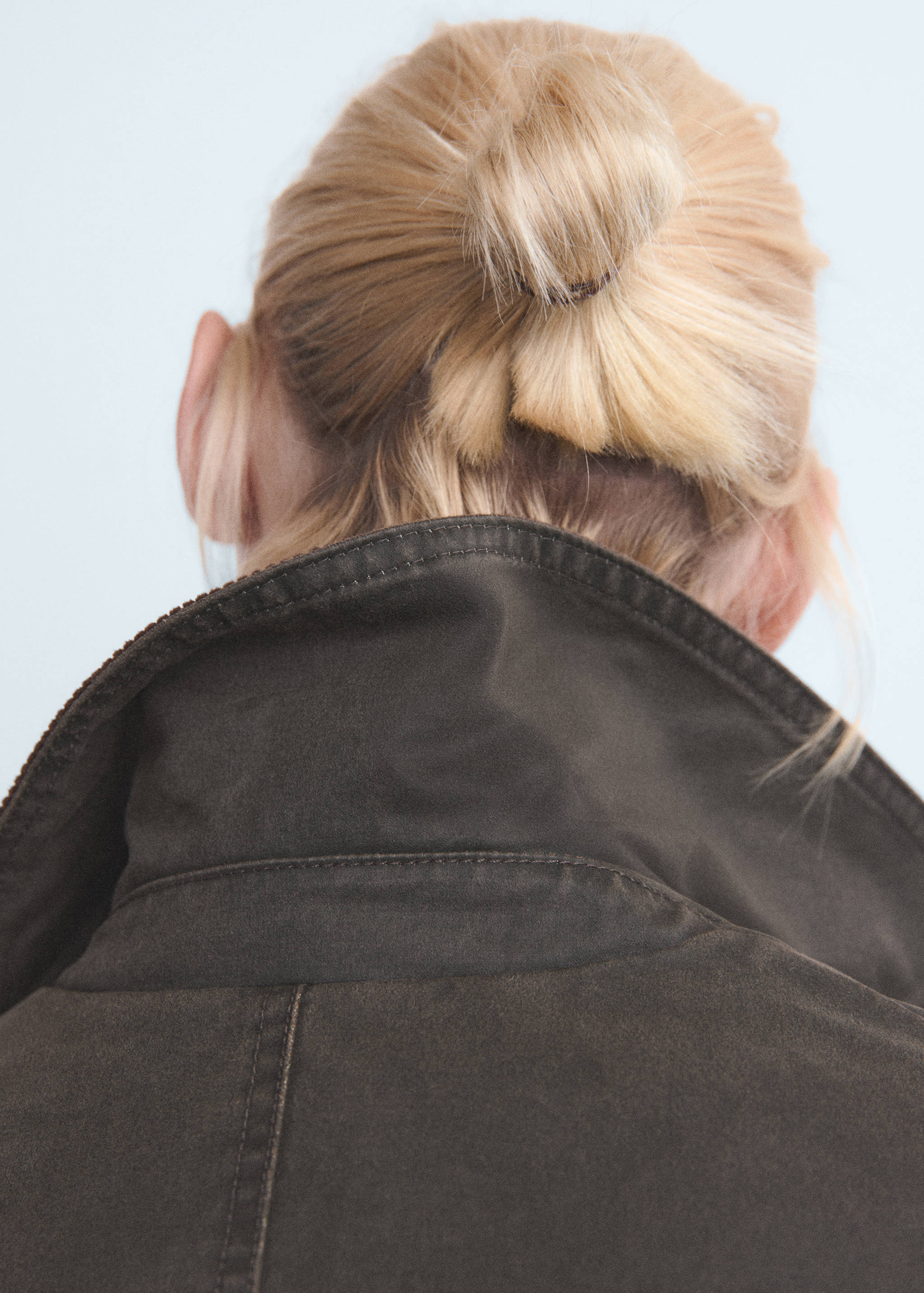 Mid-rise straight jeans - Details of the article 1