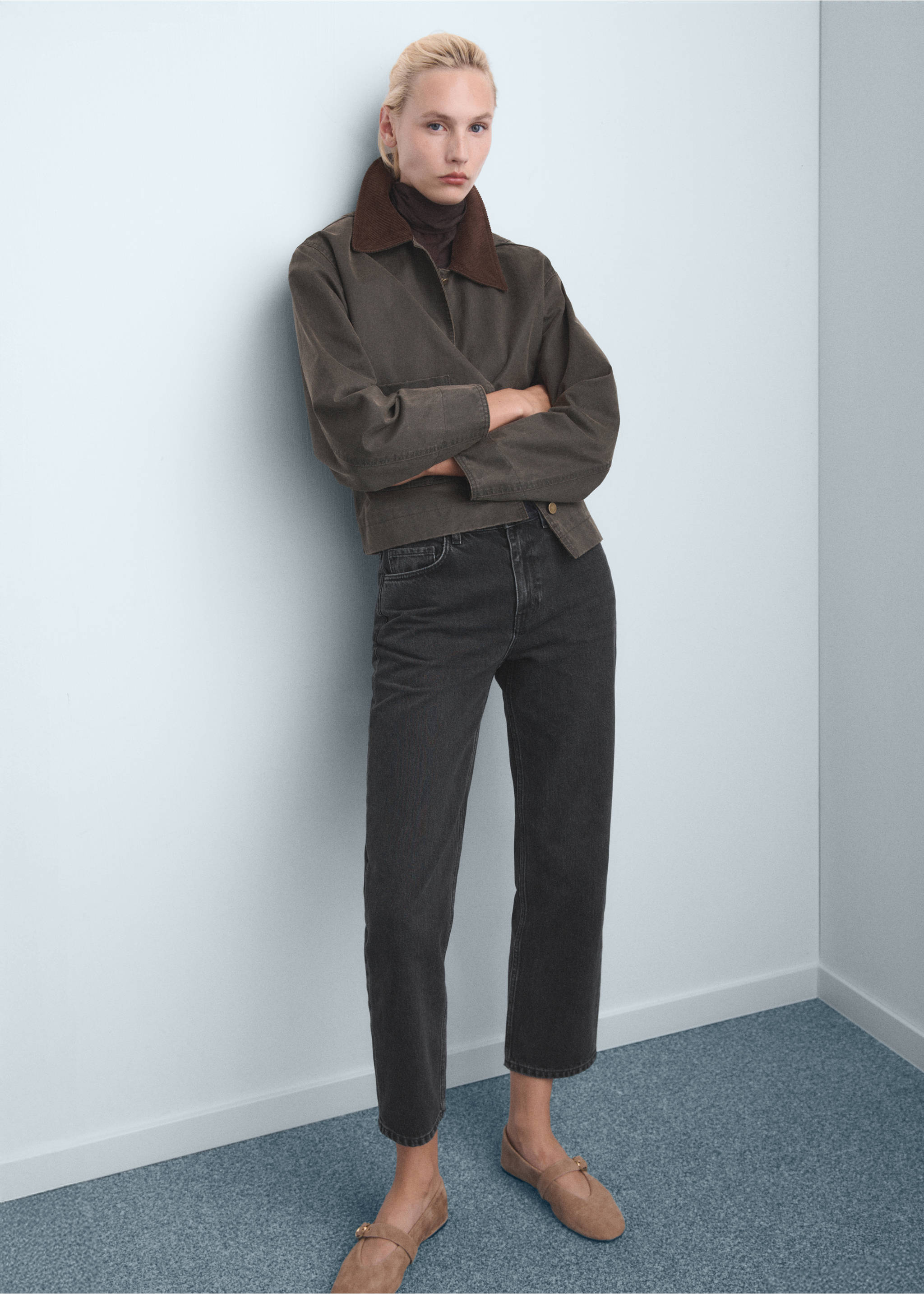 Mid-rise straight jeans - Details of the article 3, Black denim. Ref: 17026746-00.