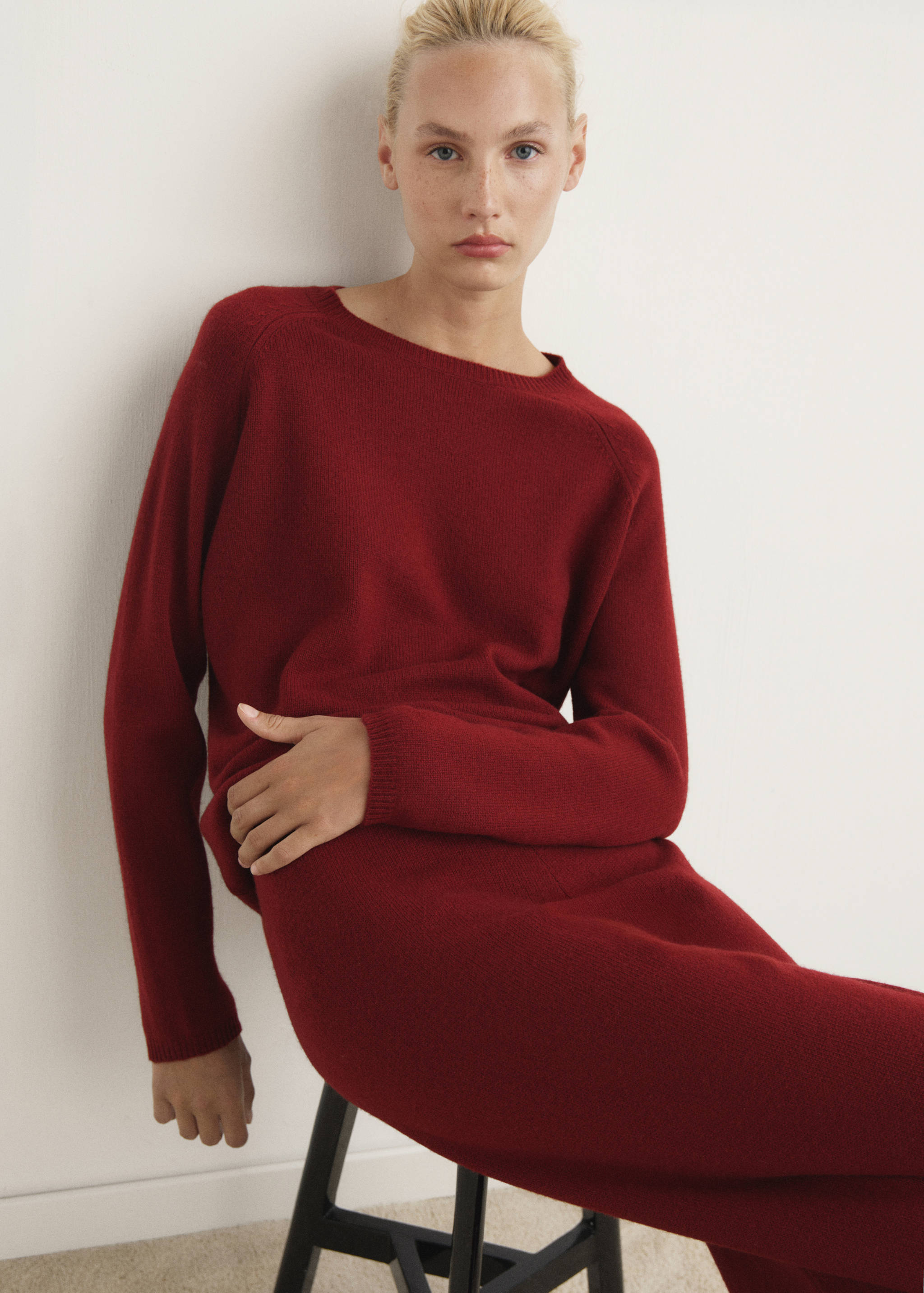 두꺼운 캐시미어 스웨터 - 중간 평면도