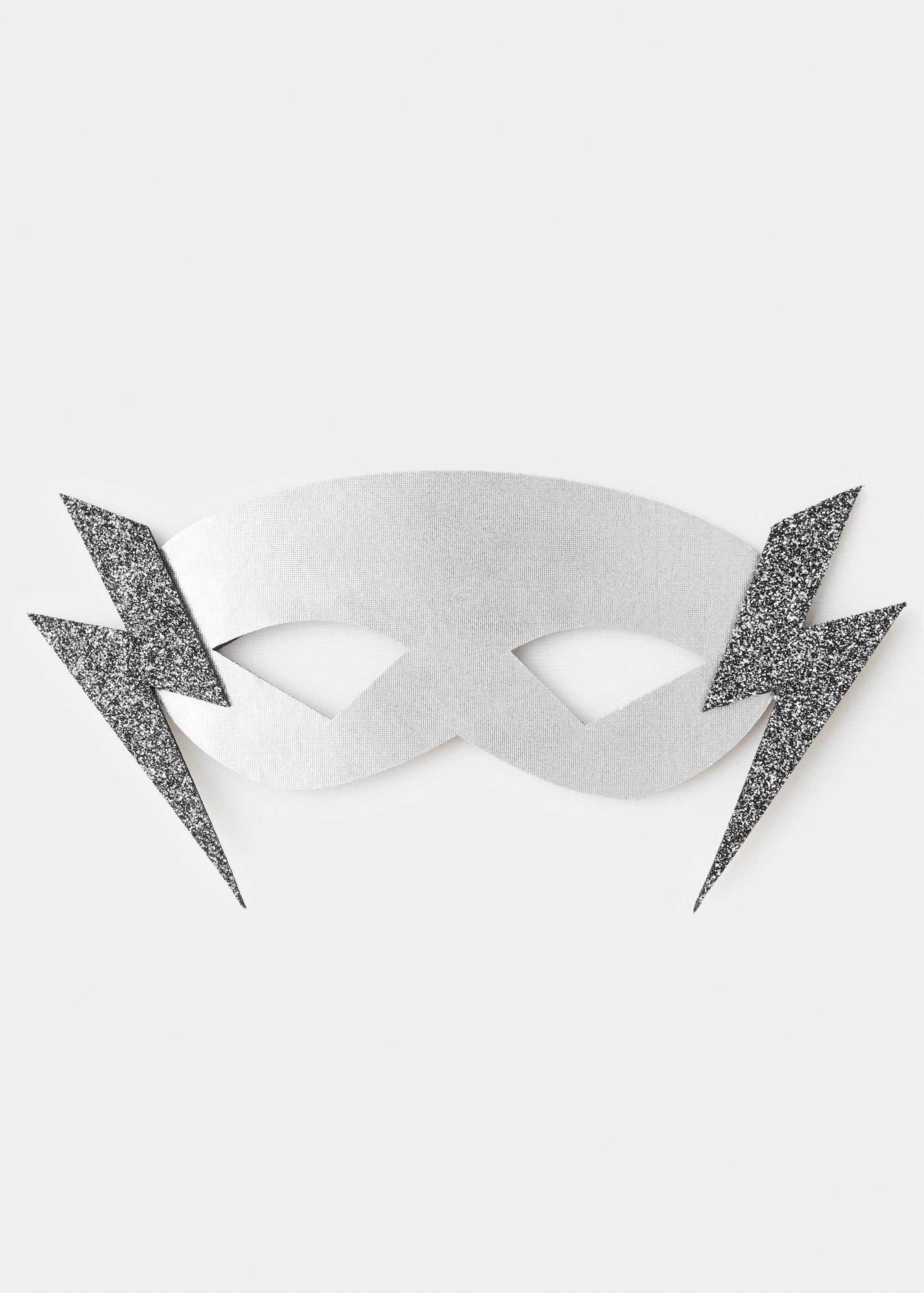 Cape and lightning mask - Details of the article 2