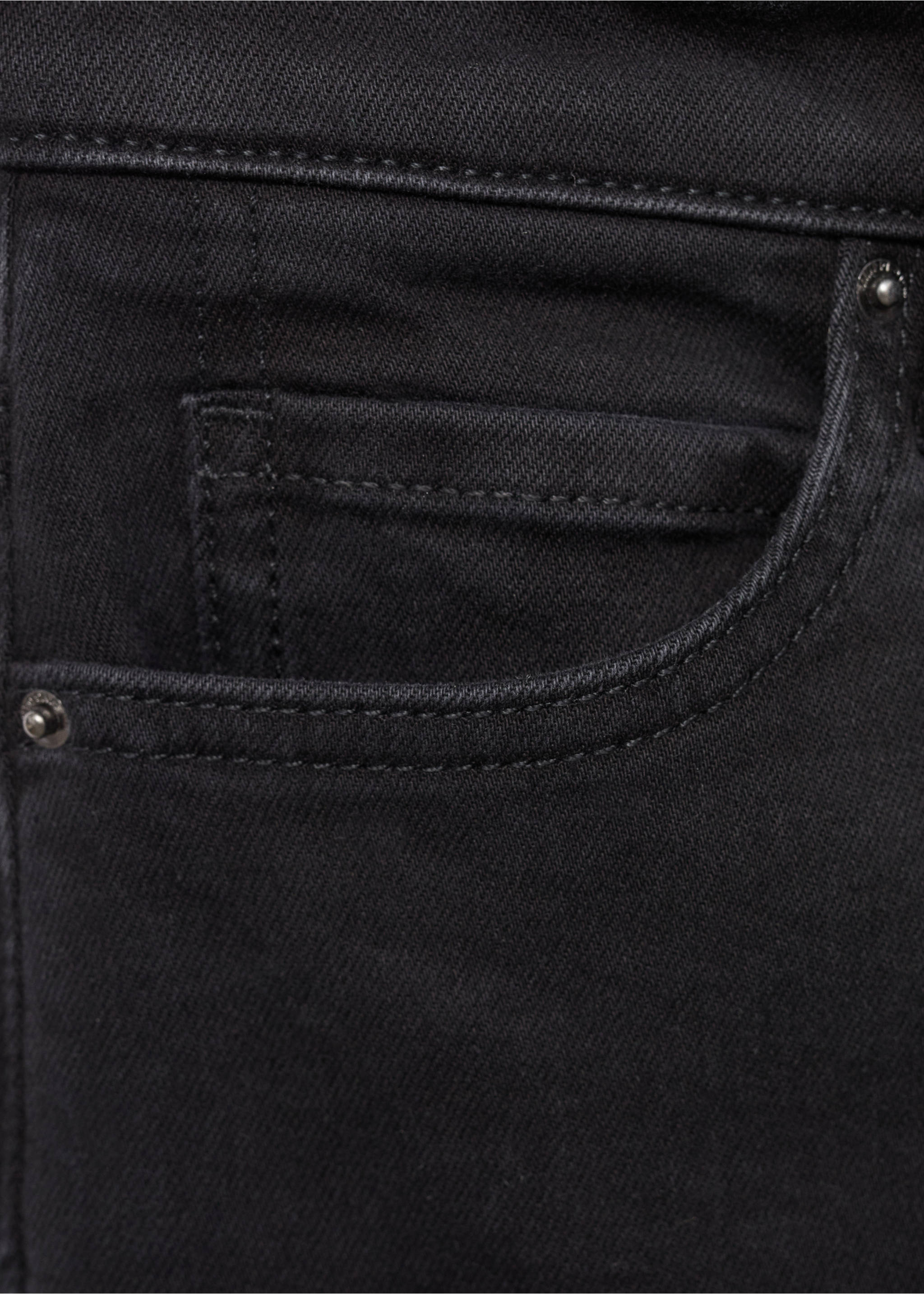 Jean skinny taille normale - Détail de l'article 0, Black denim. Ref: 17027765-00.