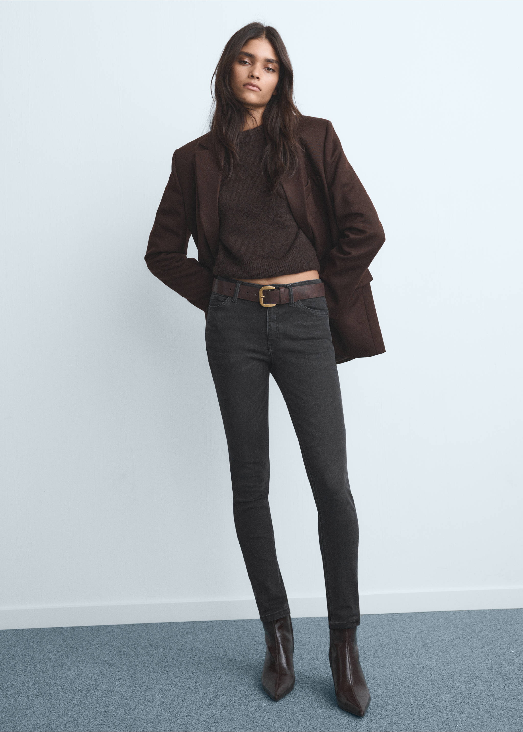 Jean skinny taille normale - Plan général, Gris. Ref: 17027766-00.