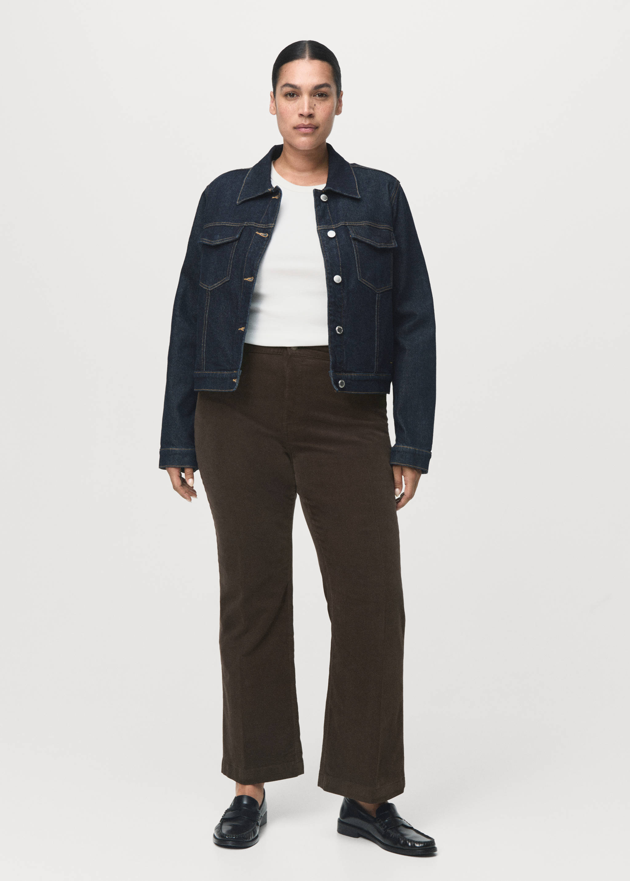 Calças de ganga flare de bombazina - Pormenor do artigo 3