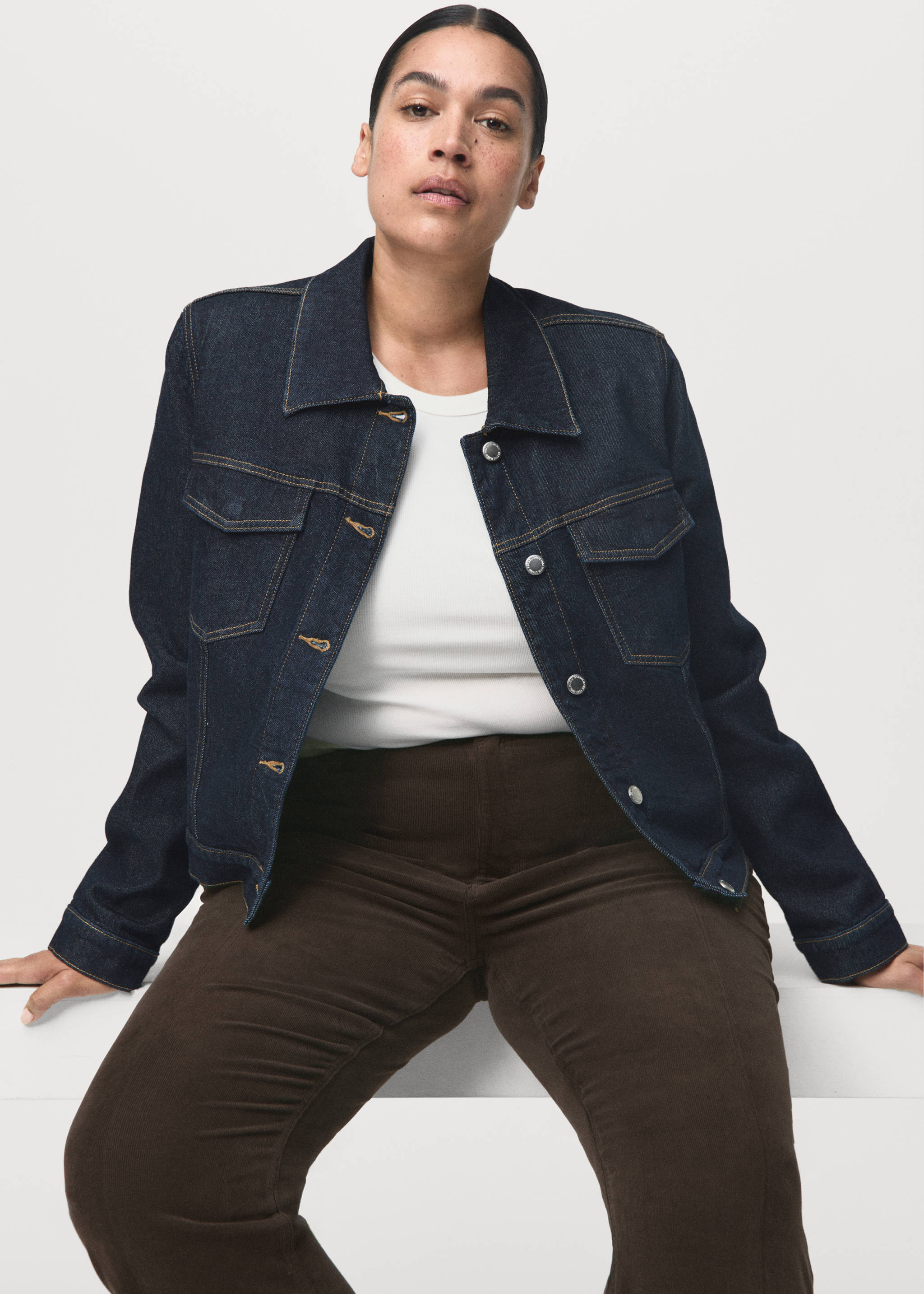 Calças de ganga flare de bombazina - Pormenor do artigo 5