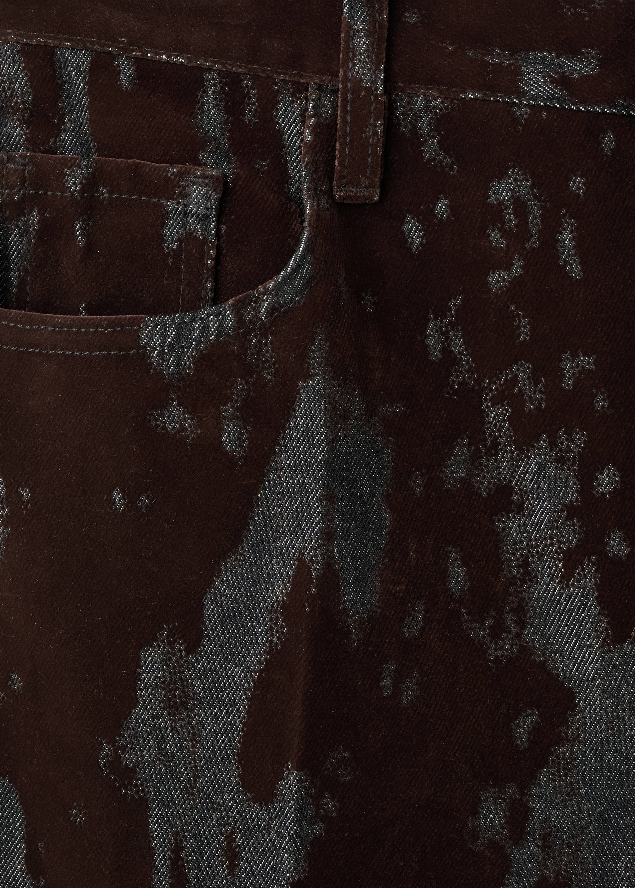 Wide leg devoré jeans - Details of the article 0