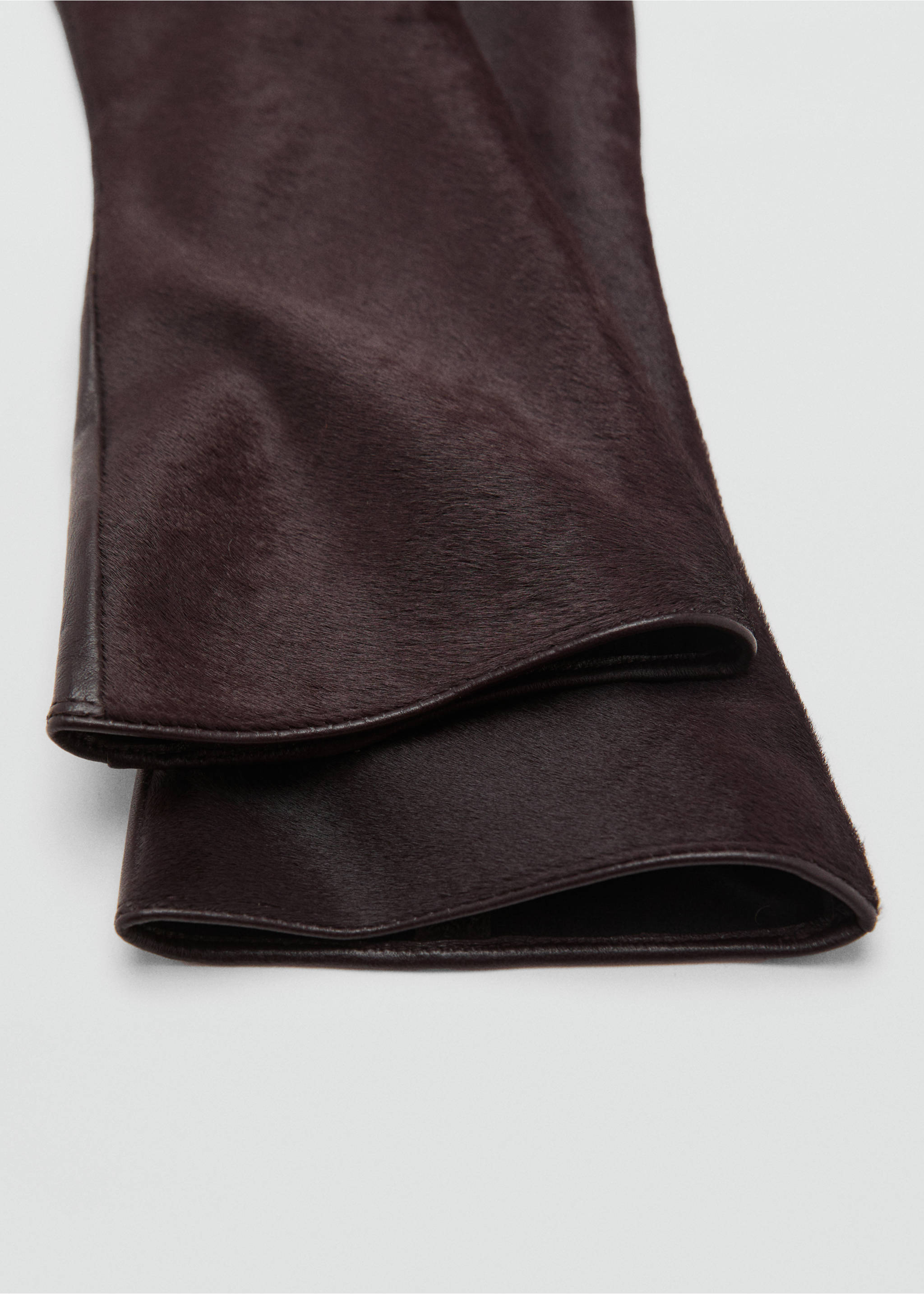 Gants longs en cuir et fausse fourrure - Plan moyen, Chocolat. Ref: 17027777-00.