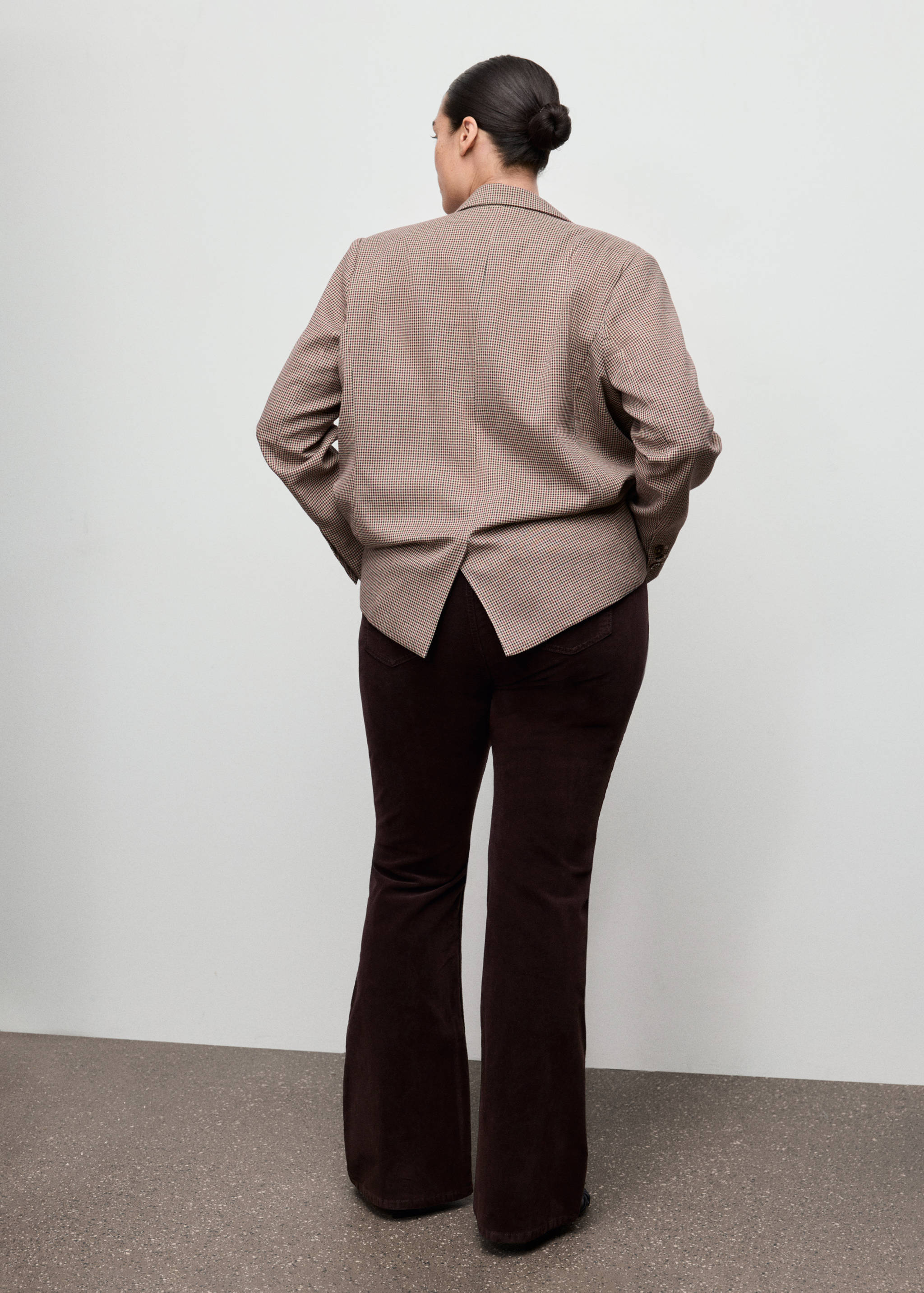 Velvet flared jeans - Details of the article 4