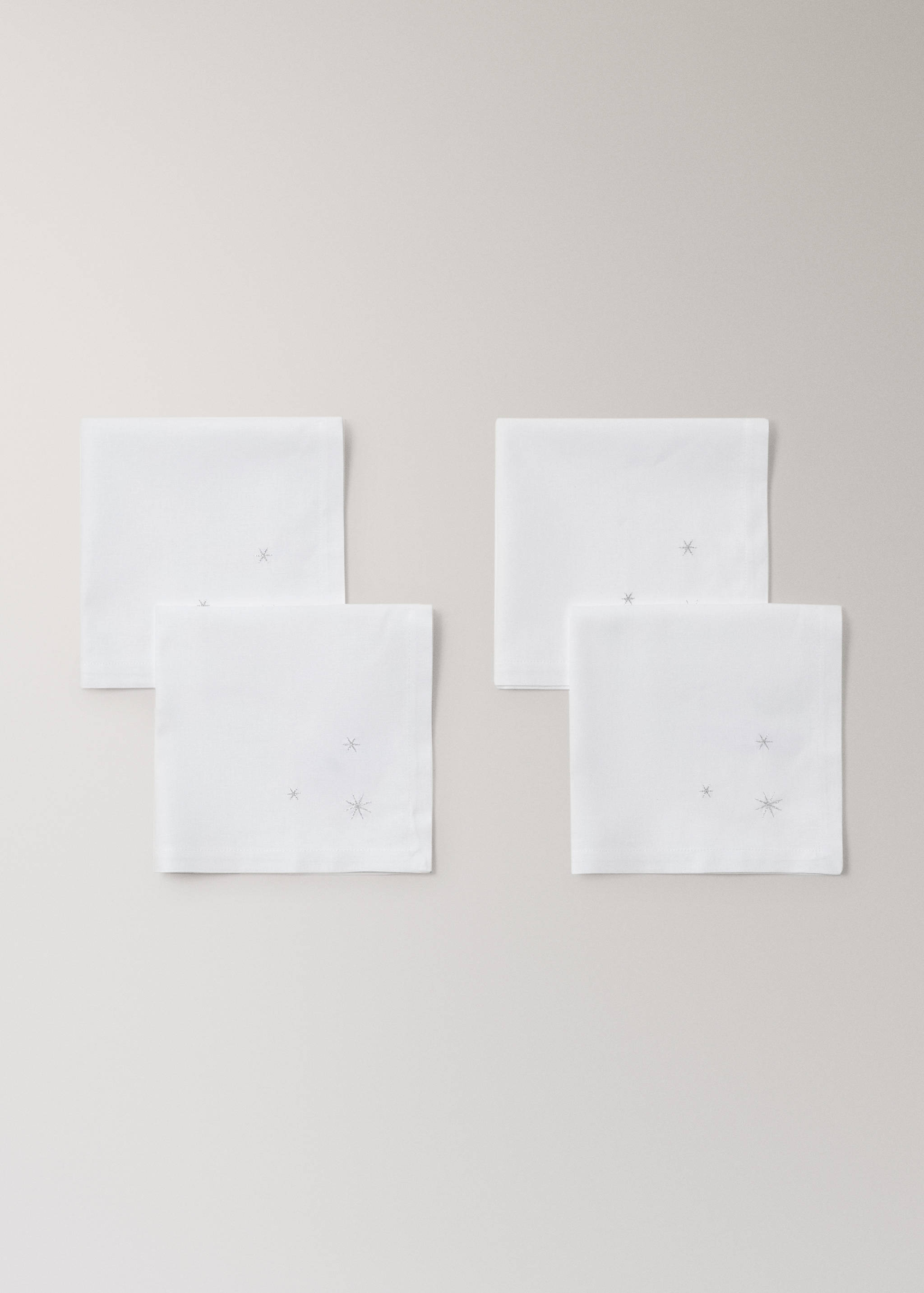 Paket med 4 bomullsservetter med broderade stjärndetaljer - Detaljer om artikeln 1