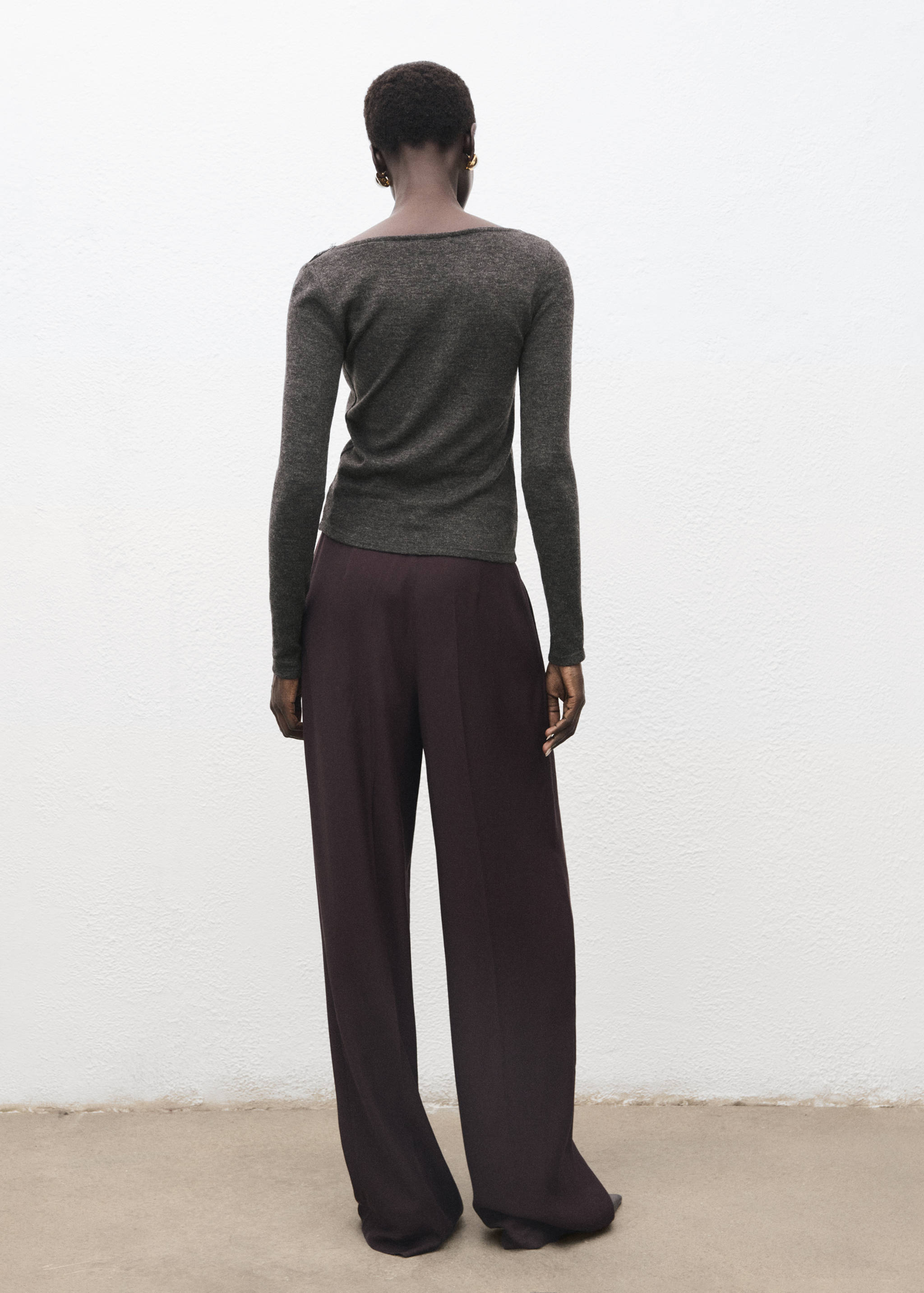 T-shirt décolleté en dentelle - Verso de l’article