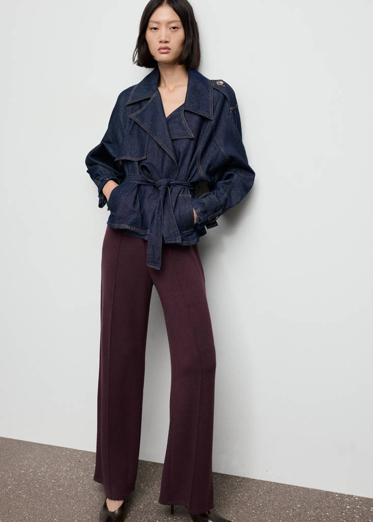 Seam-detail straight-fit trousers — Burgundy