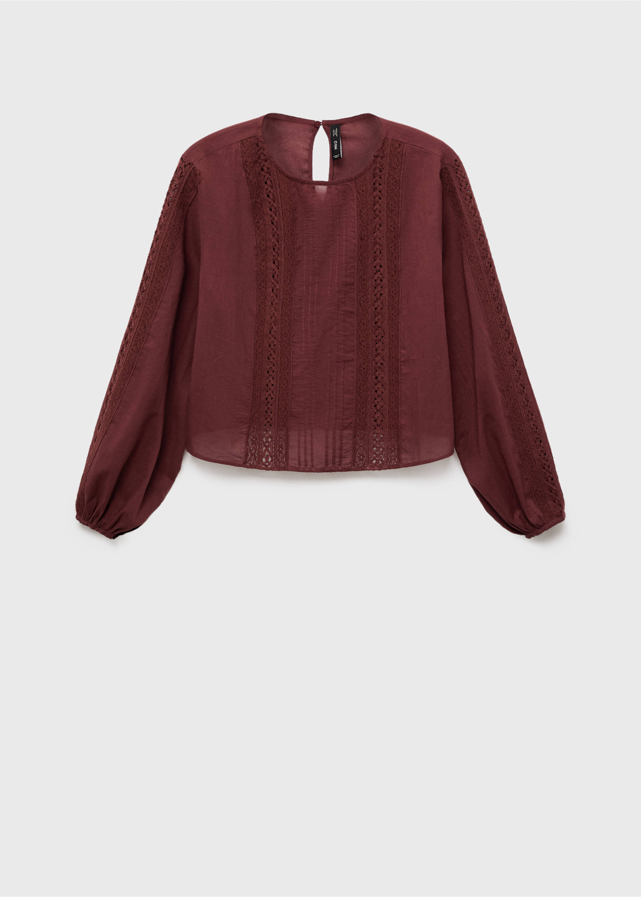 Blouse brodée manches bouffantes - Article sans modèle, Bordeaux. Ref: 17027806-00.