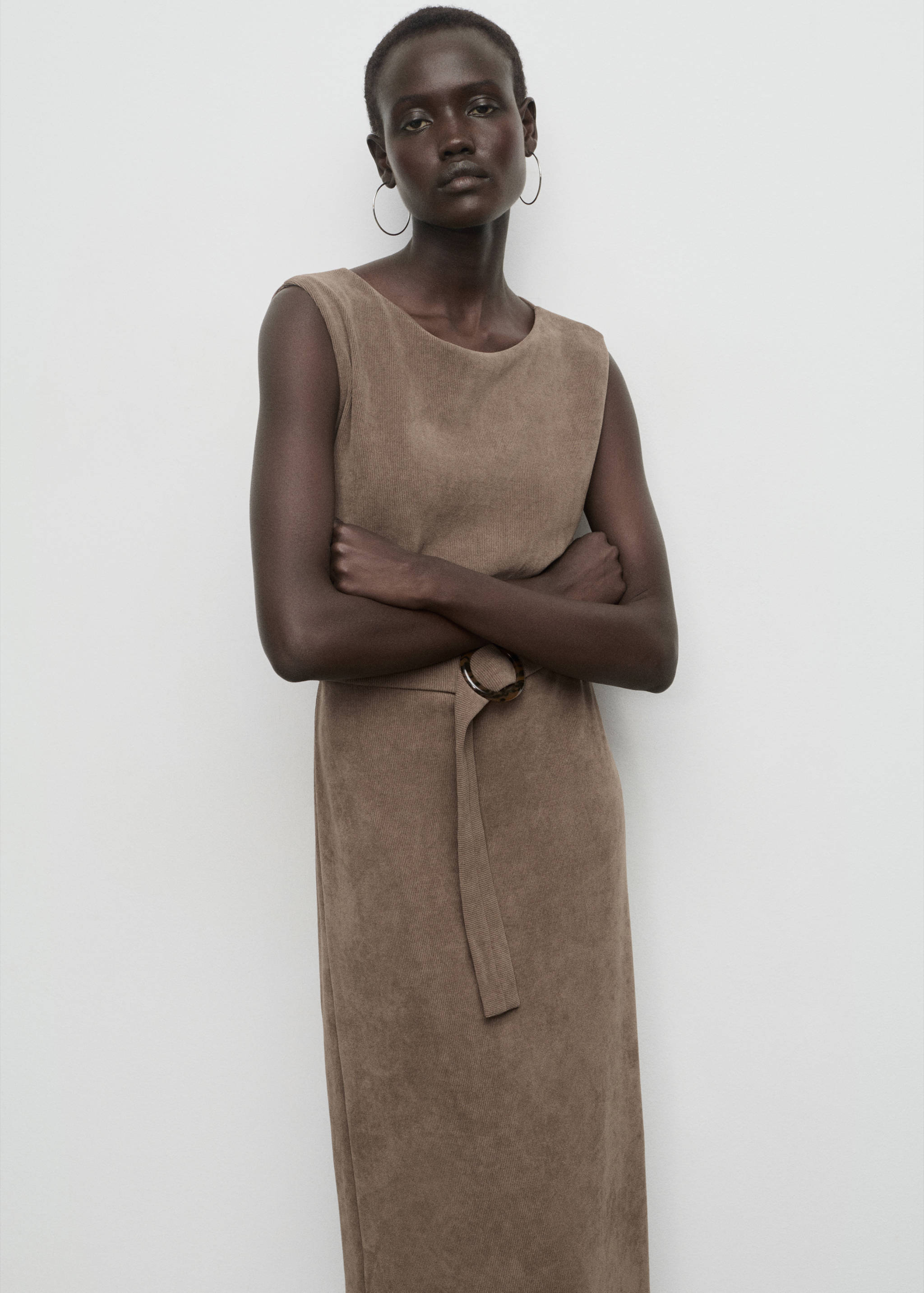 Belt knit dress - Medium plane