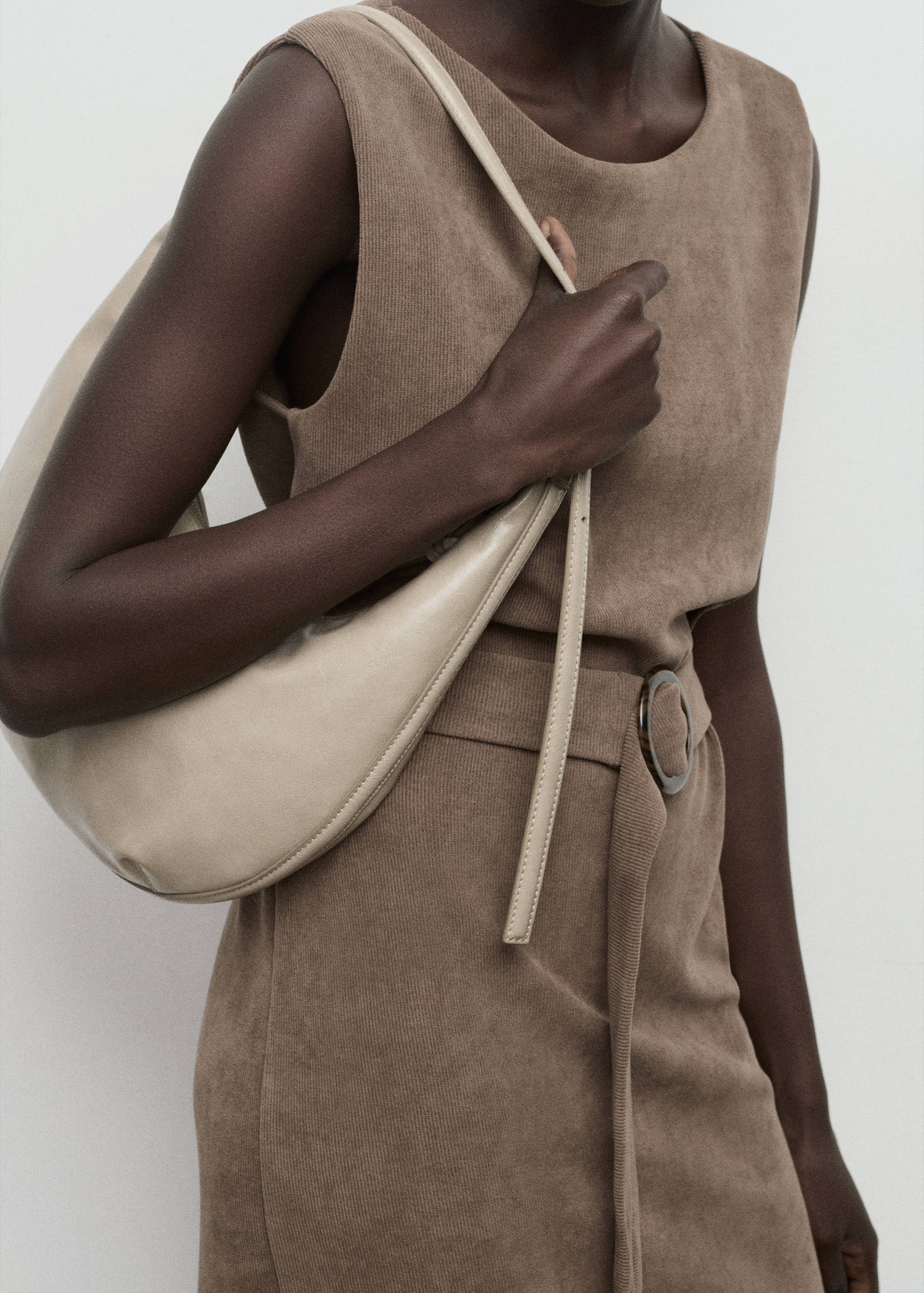 Belt knit dress - Details of the article 6