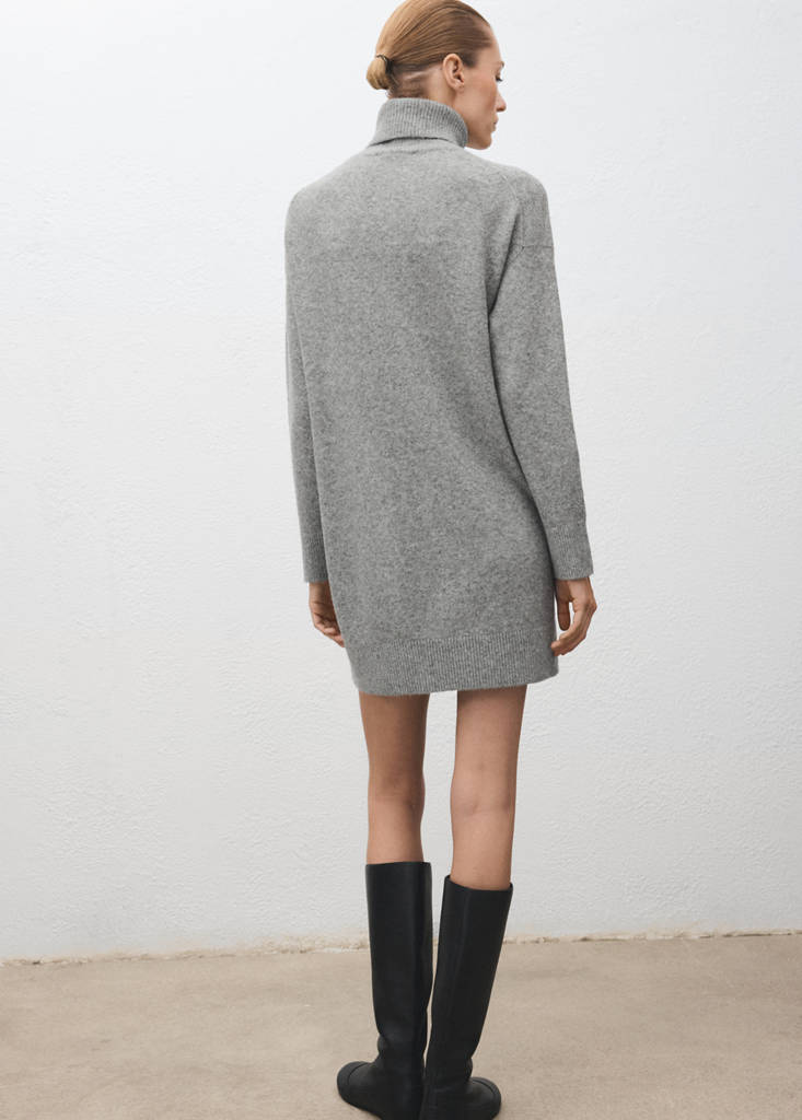 Knitted turtleneck dress — Medium Heather Grey