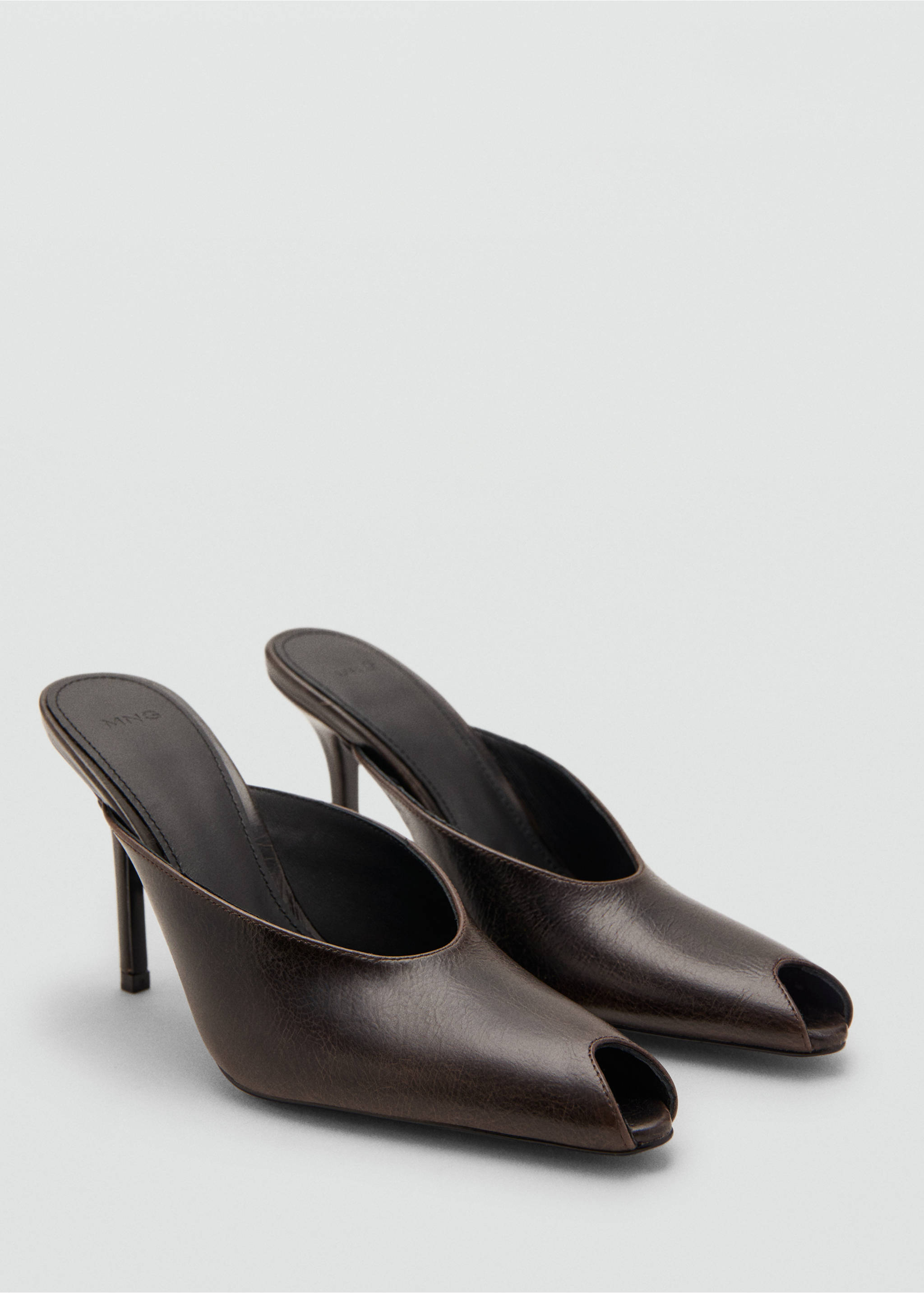 Open-toe leather shoes - Medium plane, Chocolate. Ref: 17027812-00.