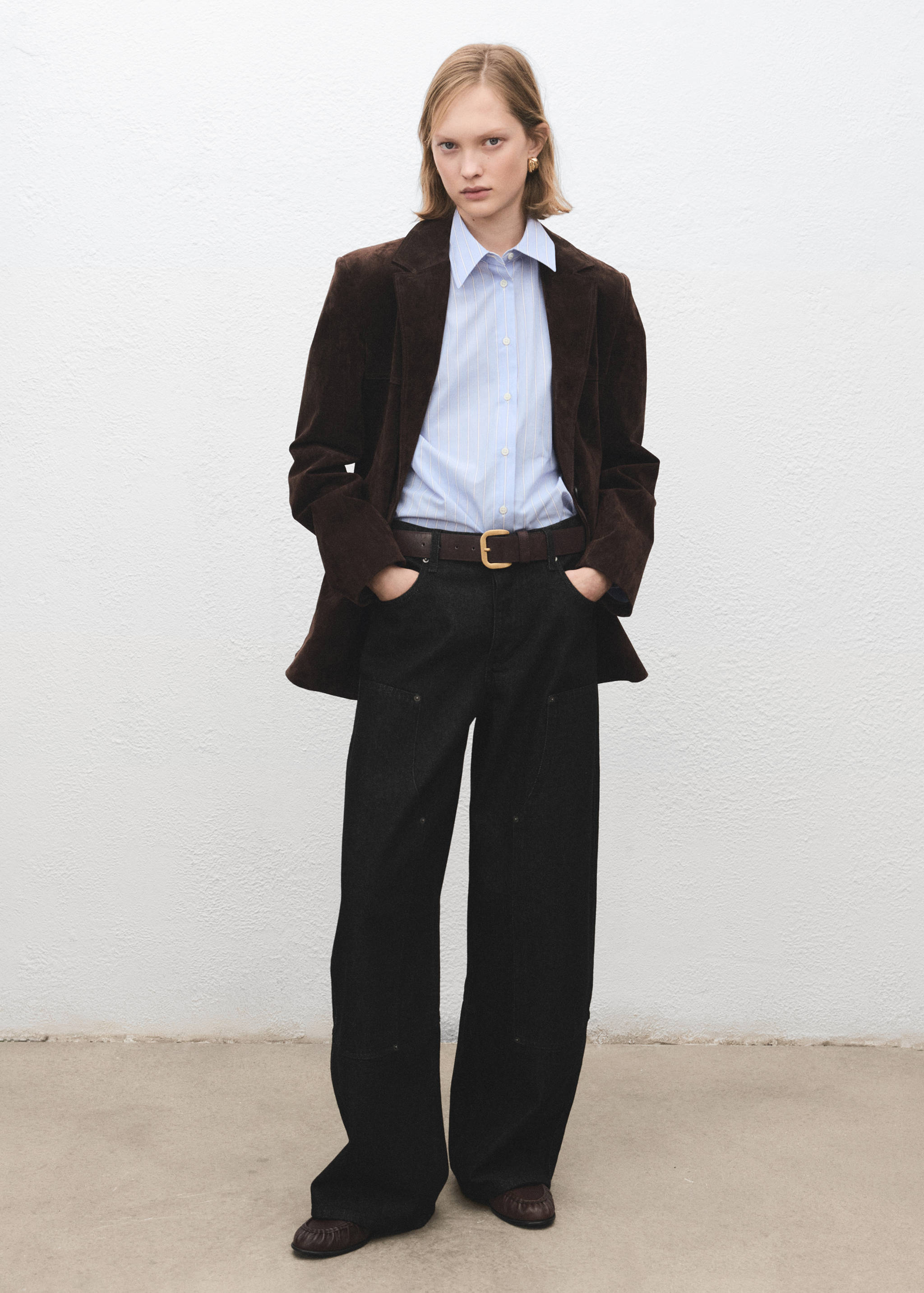 Barrel jeans with patches - General plane