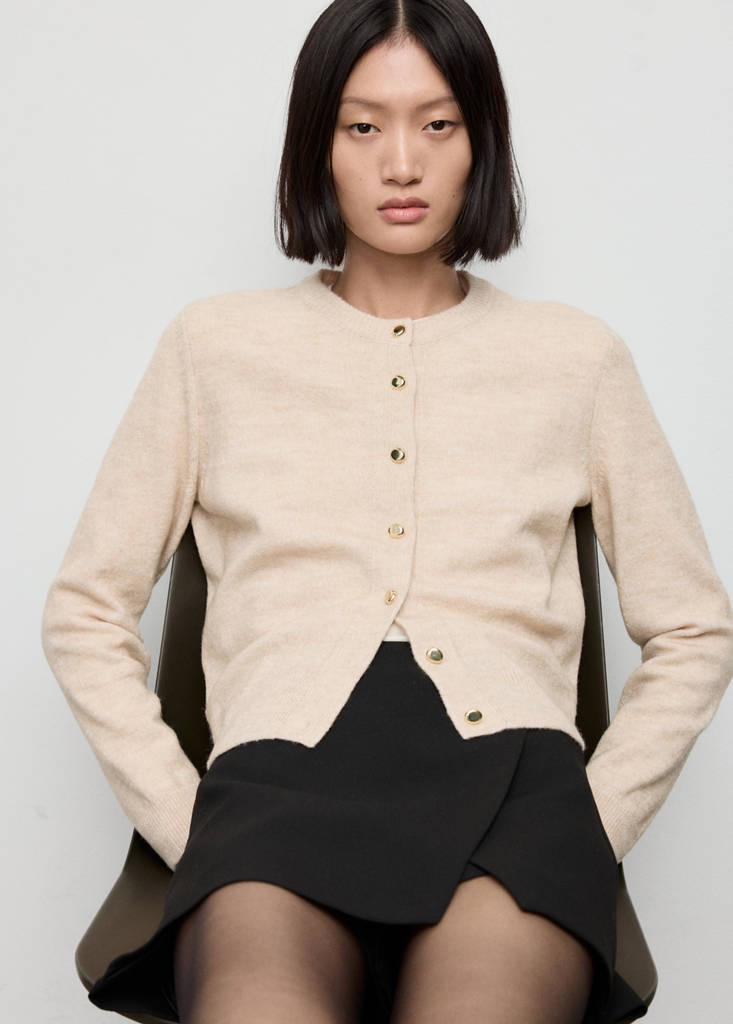 Knitted button cardigan — Ecru