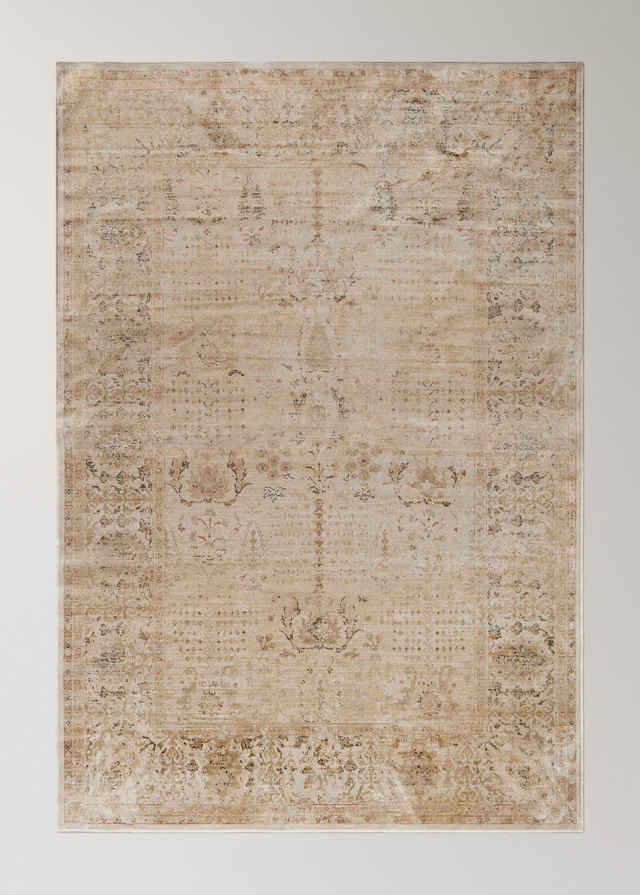 Vintage-effect rug - Article without model