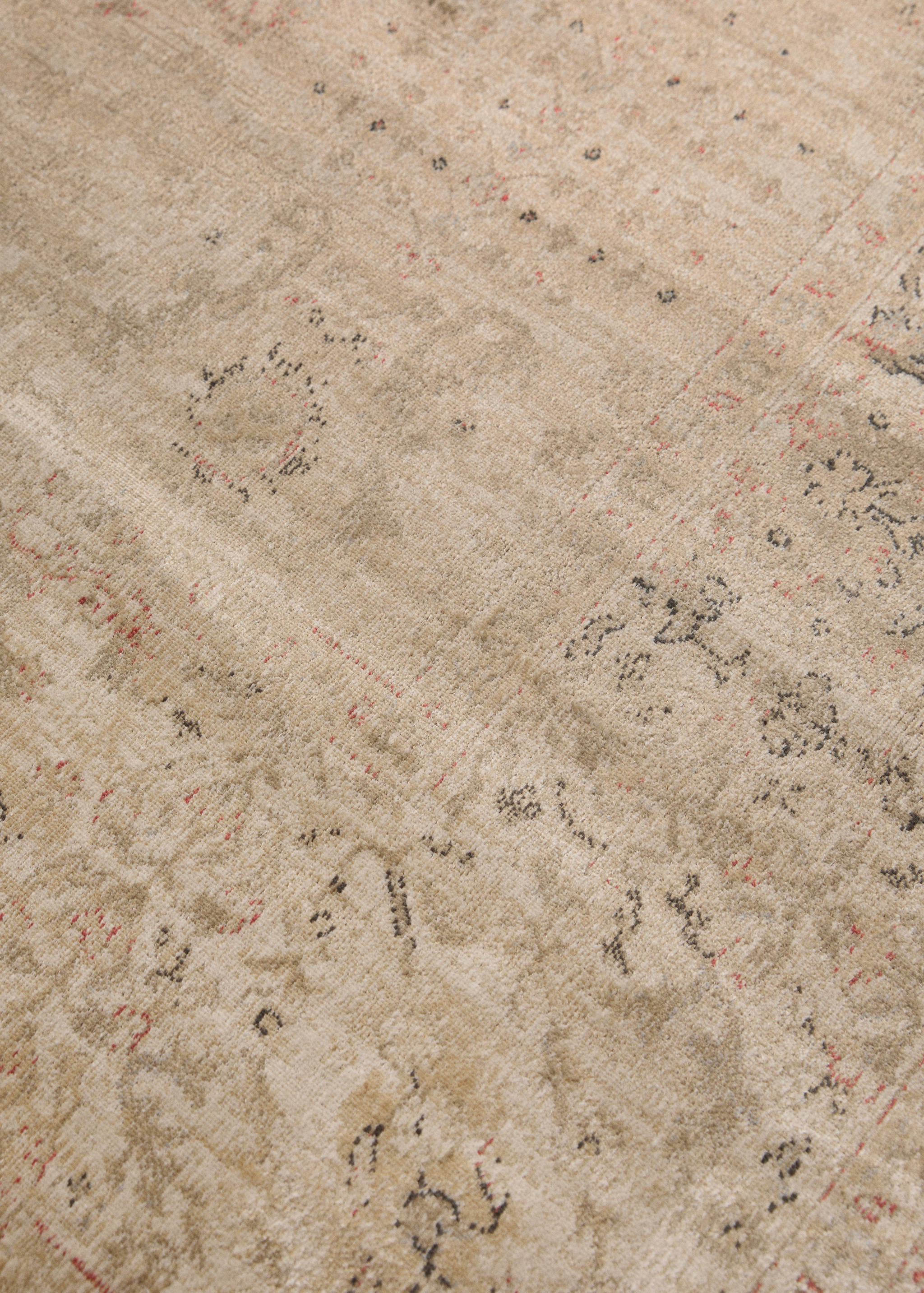 Vintage-effect rug - Details of the article 2