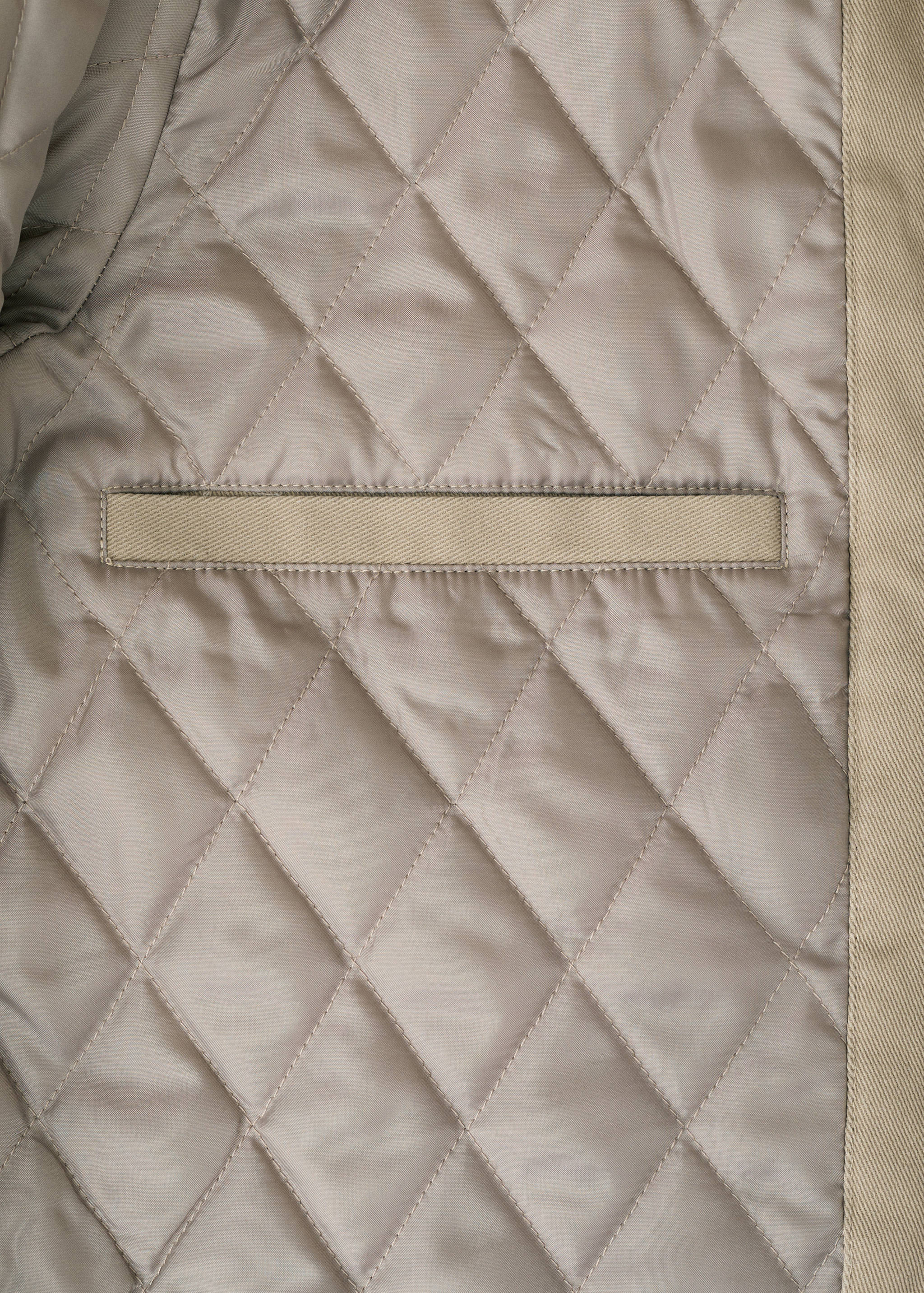 Quilted jacket with corduroy collar - Details of the article 8