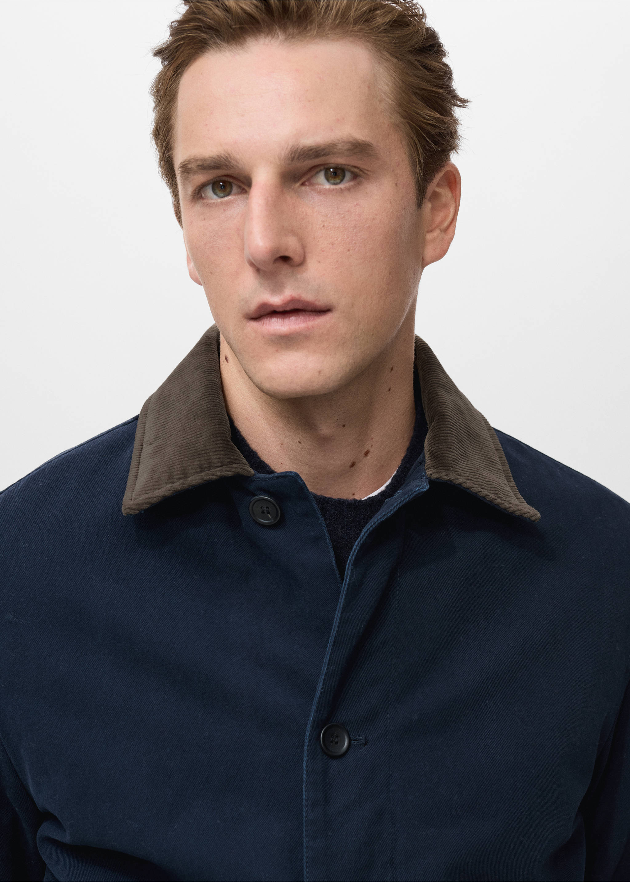 Quilted jacket with corduroy collar - Détail de l'article 1, Bleu marine. Ref: 17027884-00.
