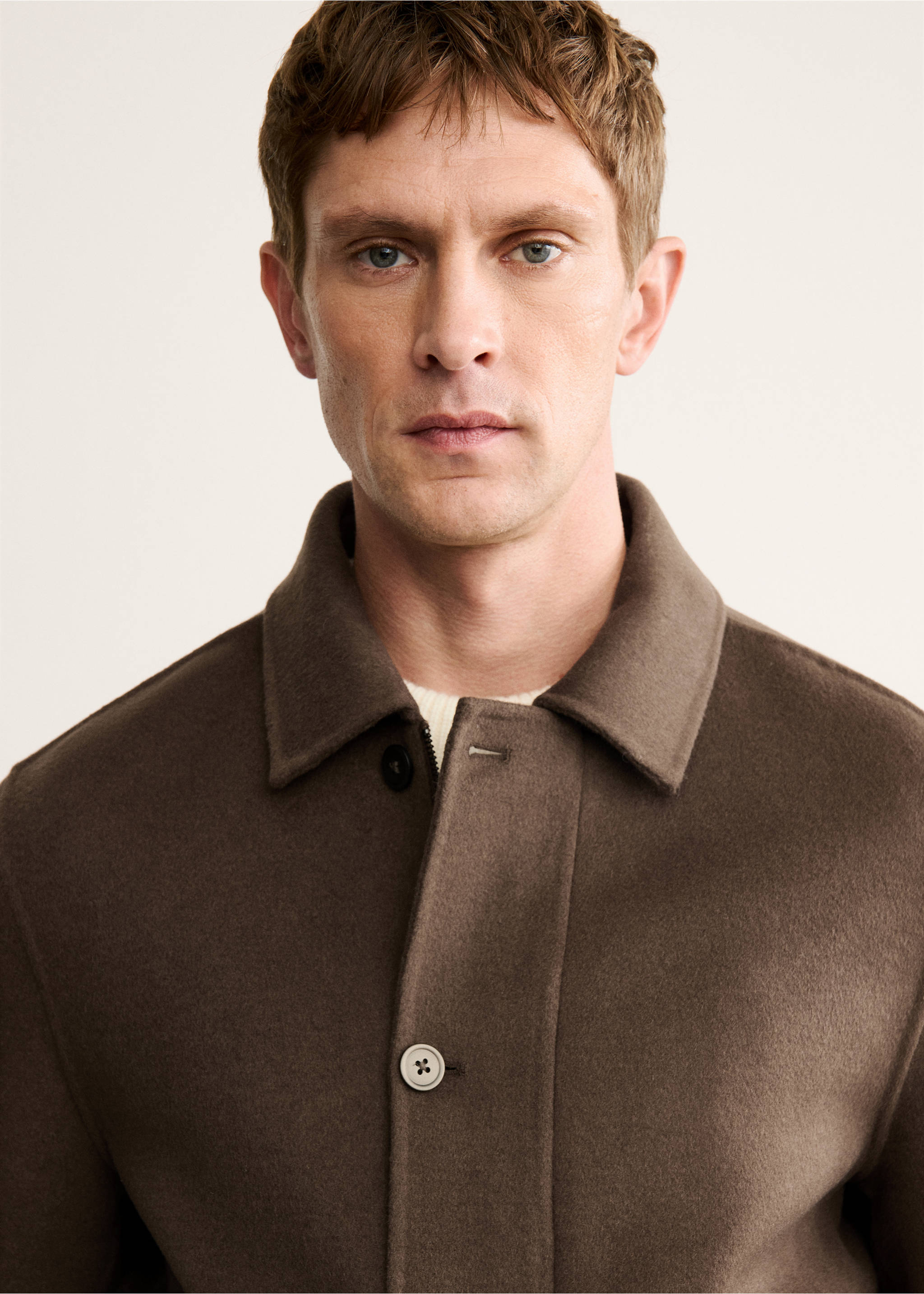 سترة صوفية مصنوعة يدويًا بجيوب - تفاصيل المنتج 1, كراميل. Ref: 17027887-00.