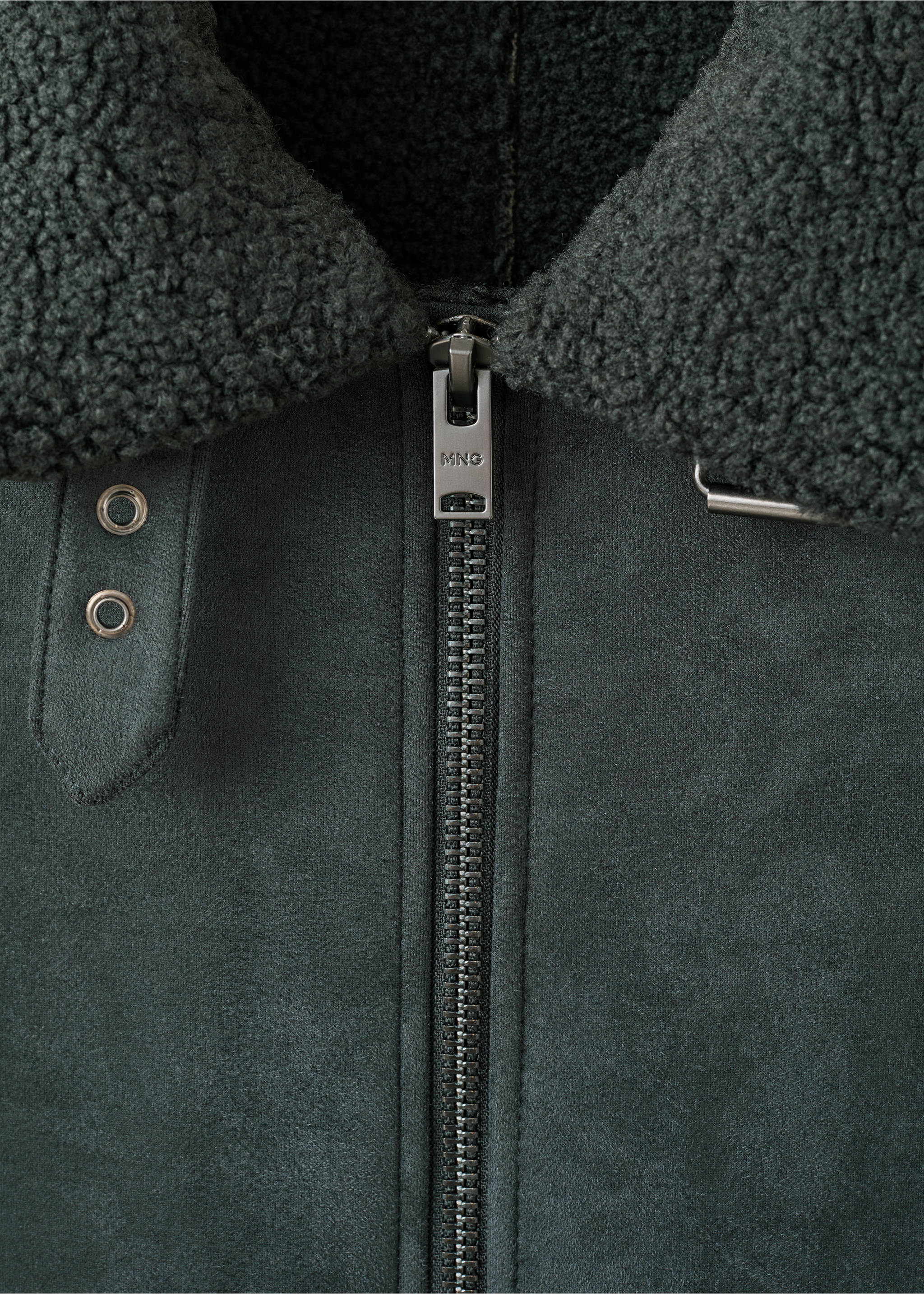 Veste double face intérieur moutonné - Détail de l'article 8, Gris. Ref: 17027890-00.