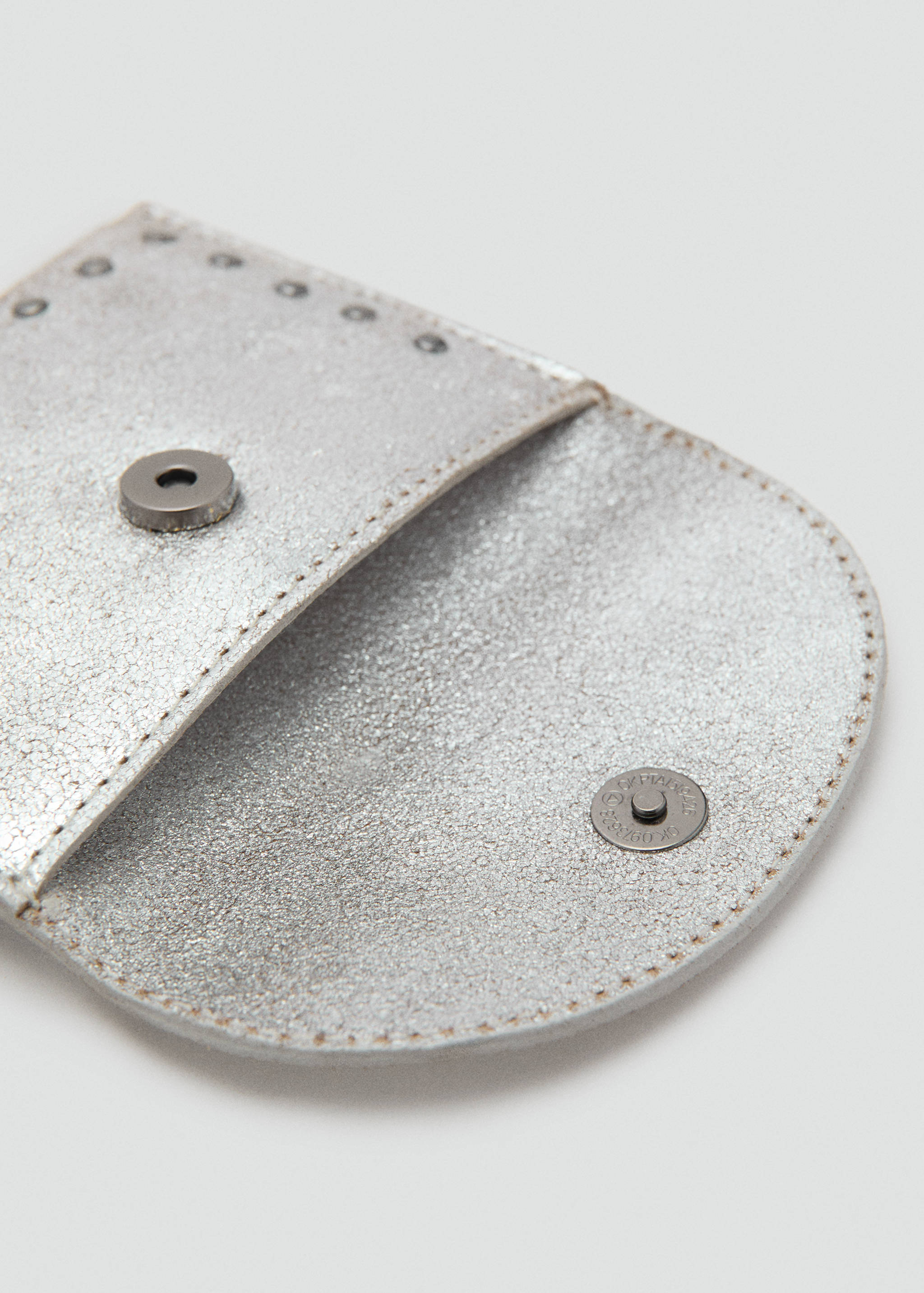 محفظة جلدية مرصعة - تفاصيل المنتج 1