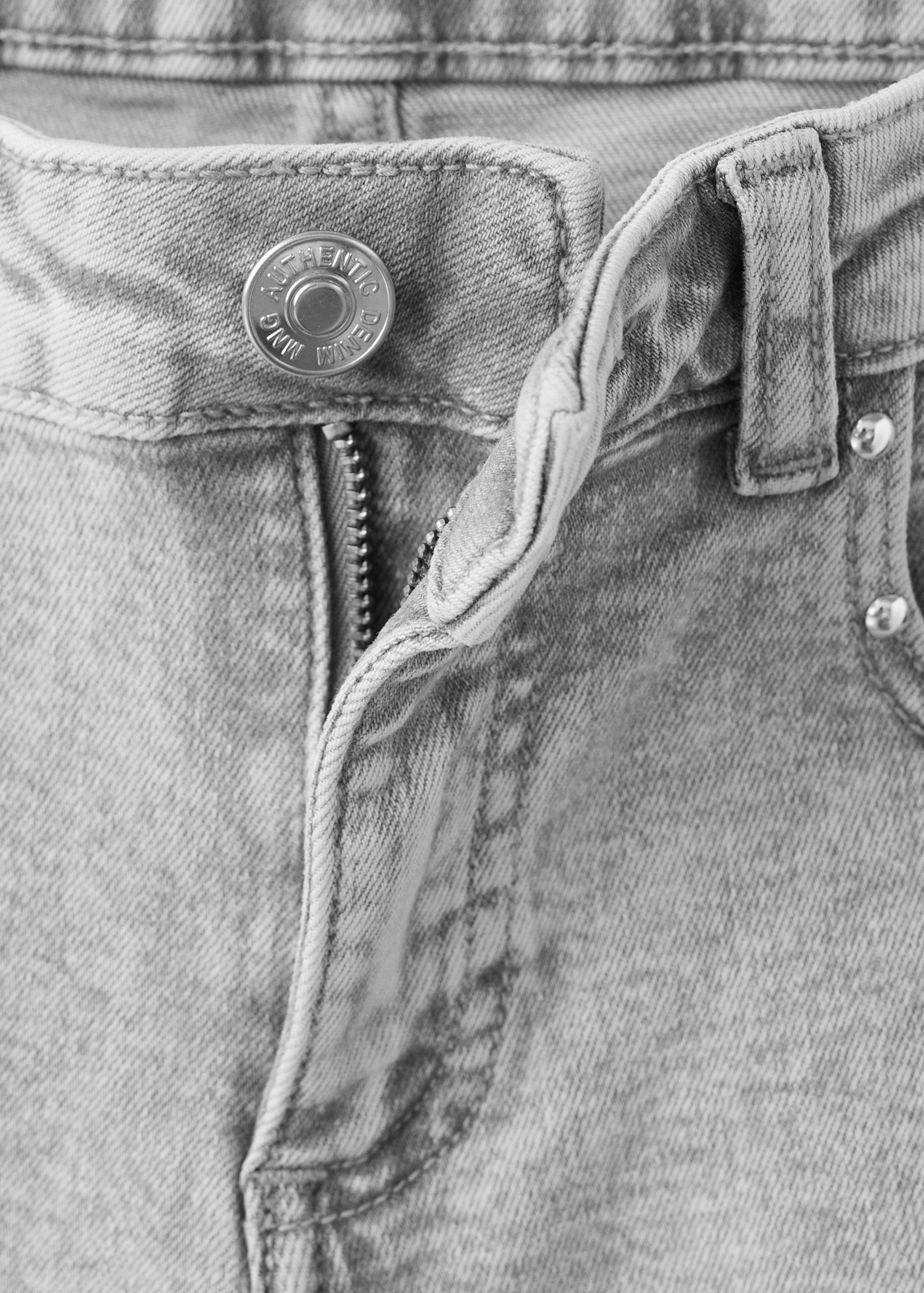 Low-waist studded jeans - Details of the article 0