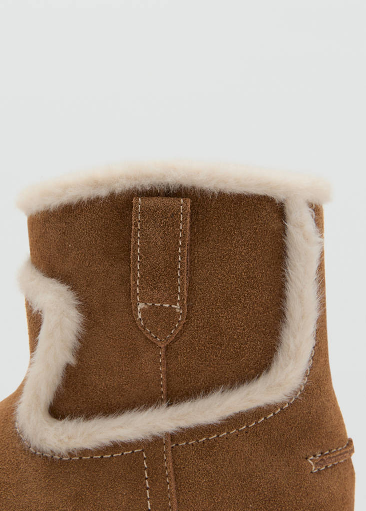 Fur-effect suede ankle boots — Medium Brown